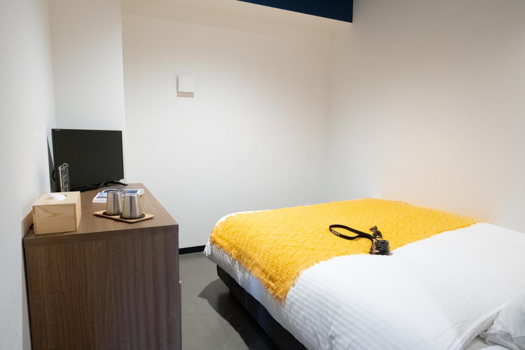 Wayfarer Shinsaibashi Hotel 3*