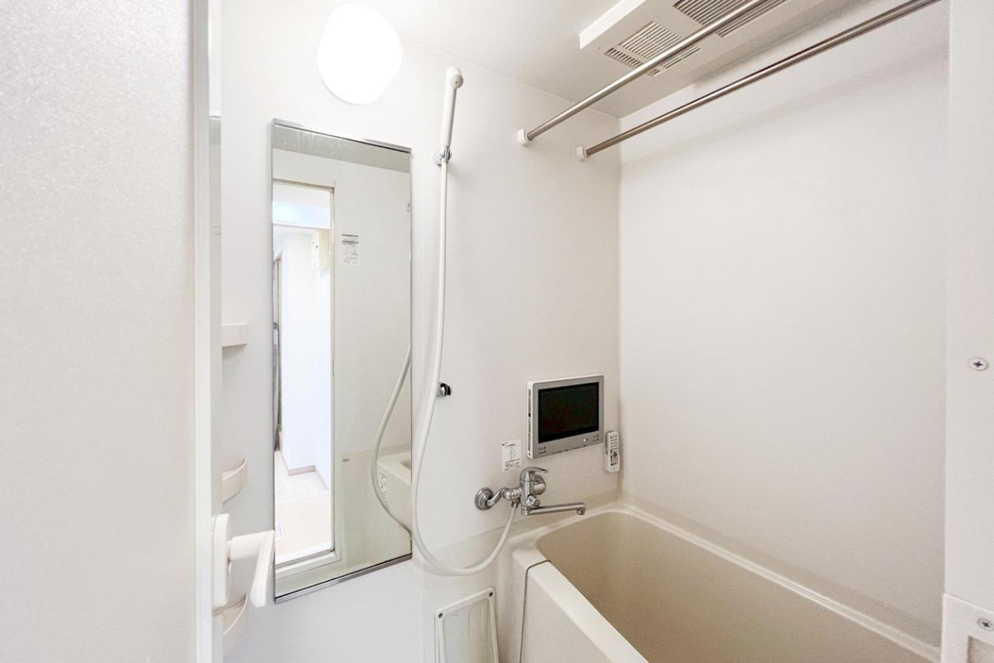Diorecrest East Shinsaibashi Apartment