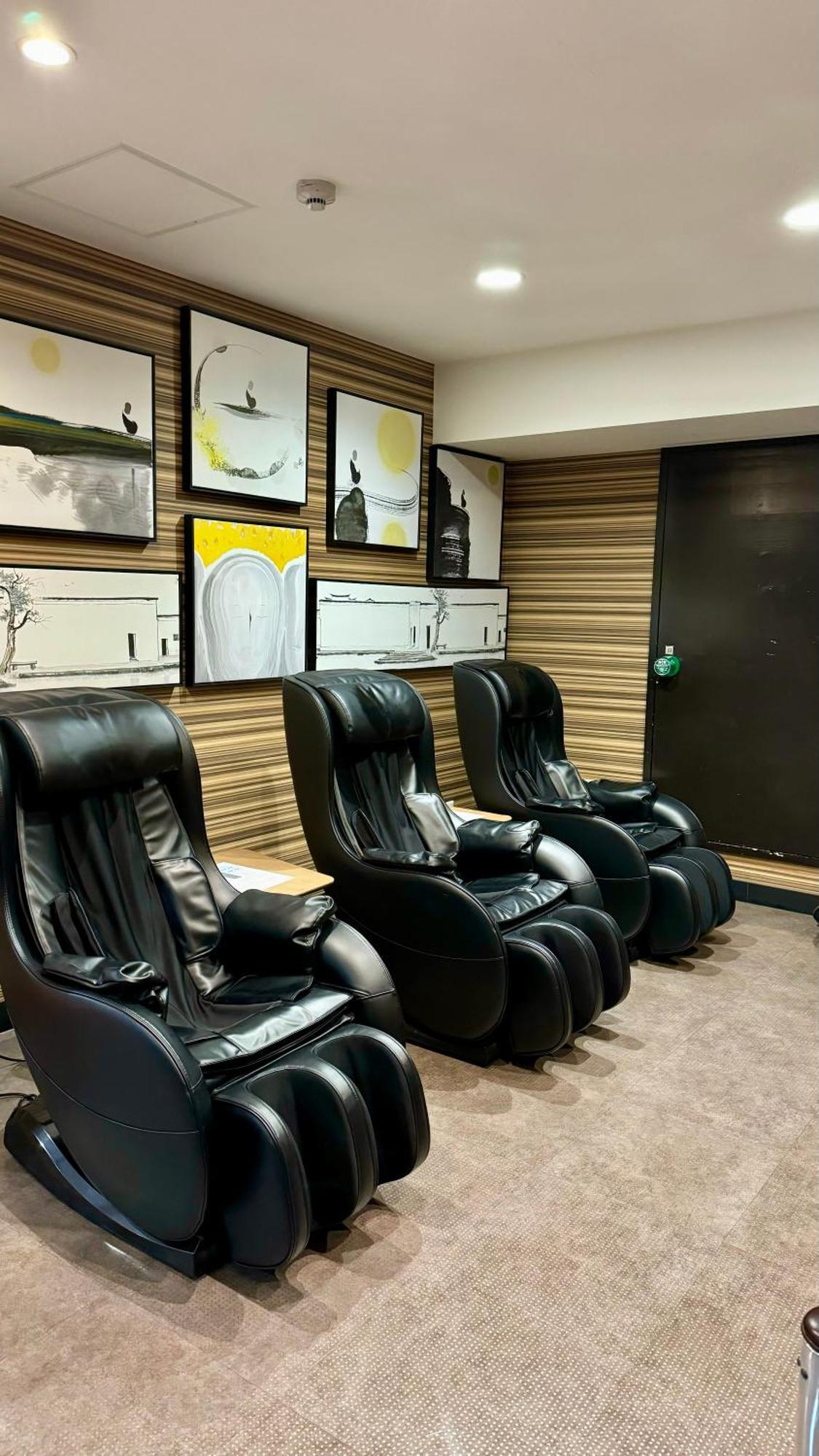 88 Shinsaibashi Hotel