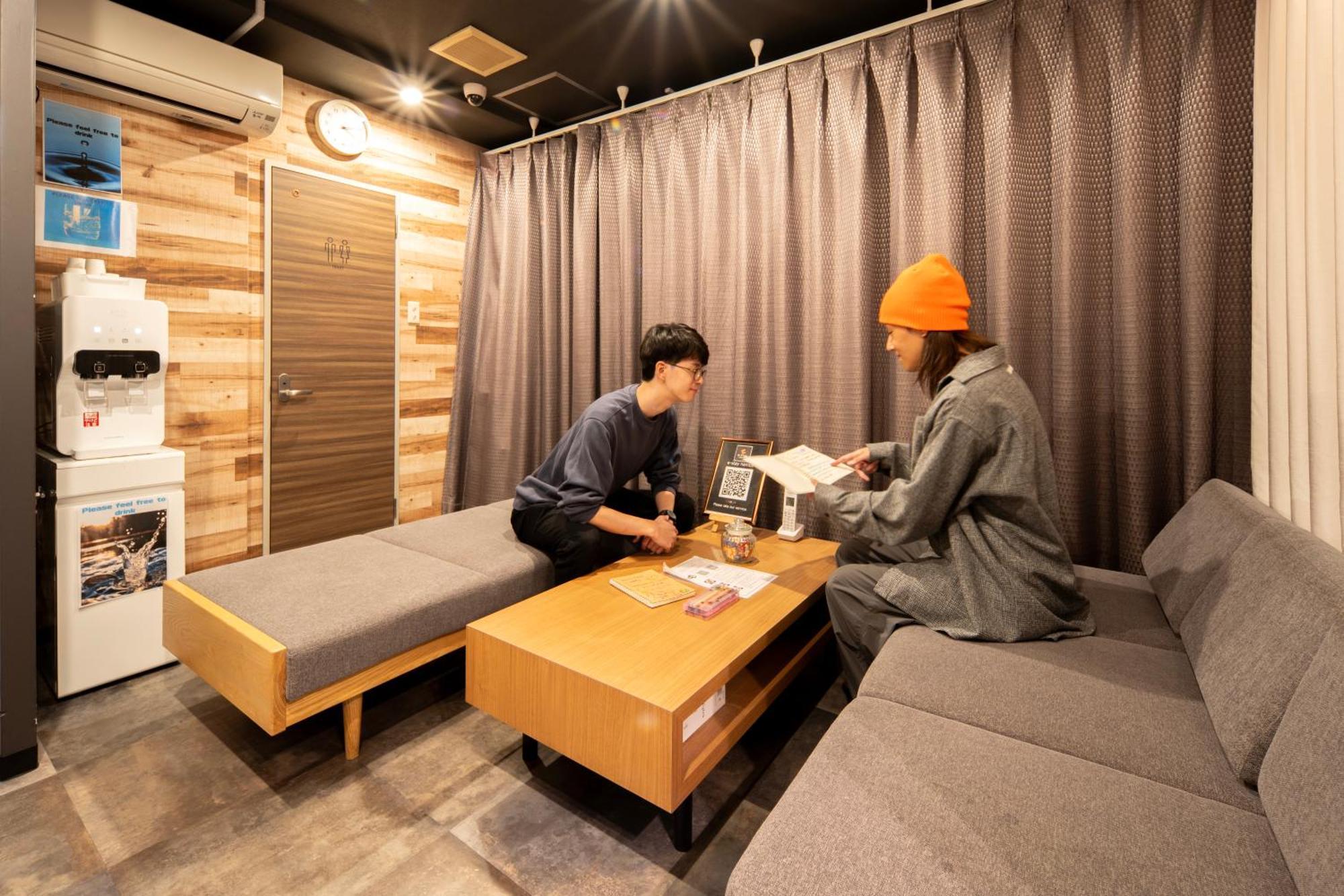 E-stay Namba