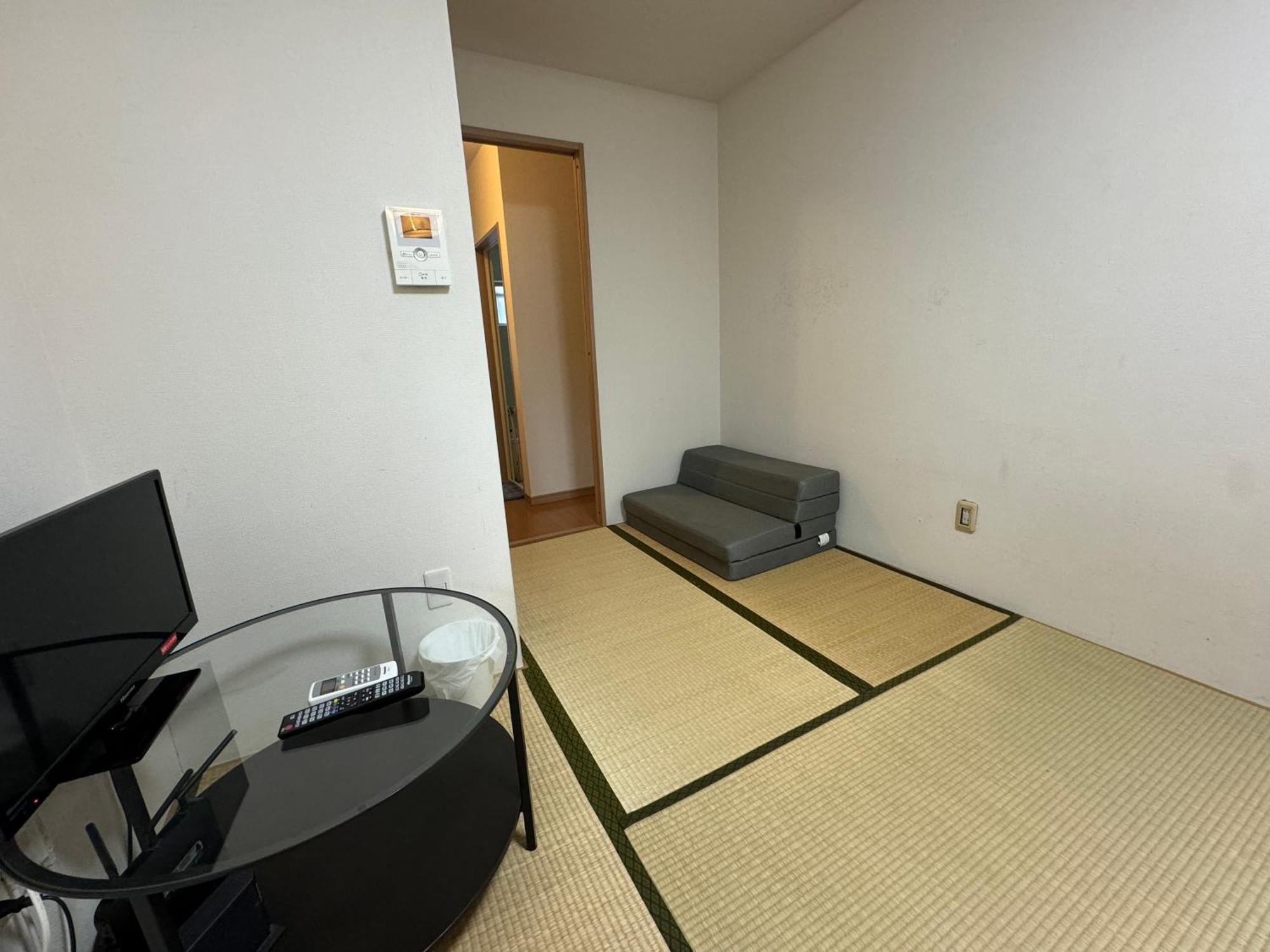 Ex2 Higashimikuni Hous Apartment