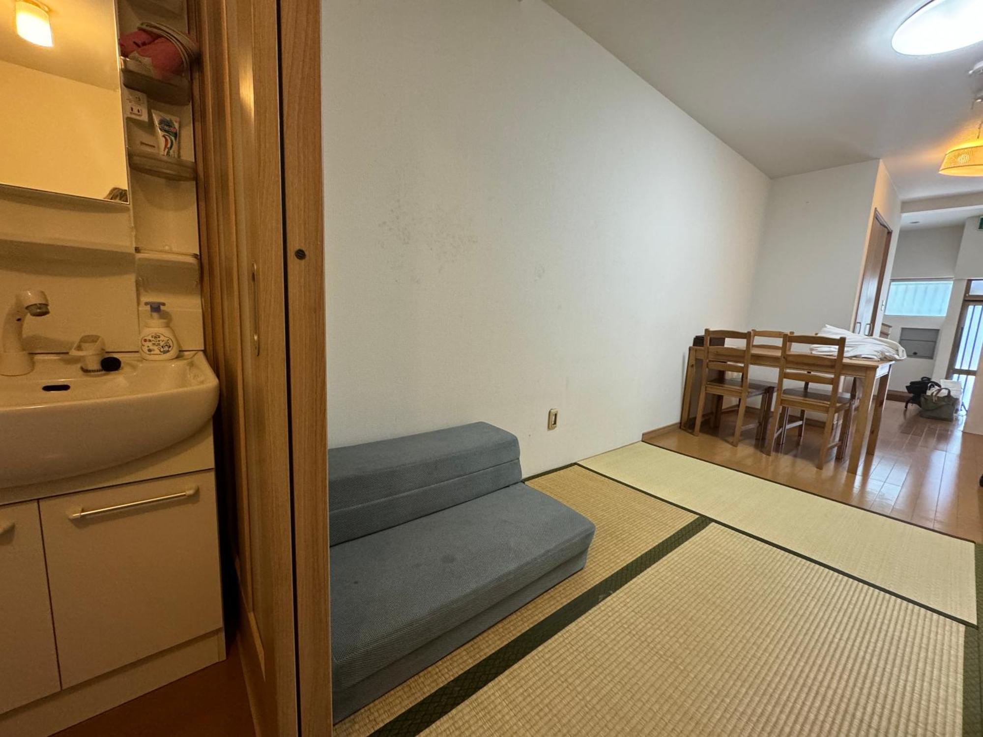 Apartment Ex2 Higashimikuni Hous *