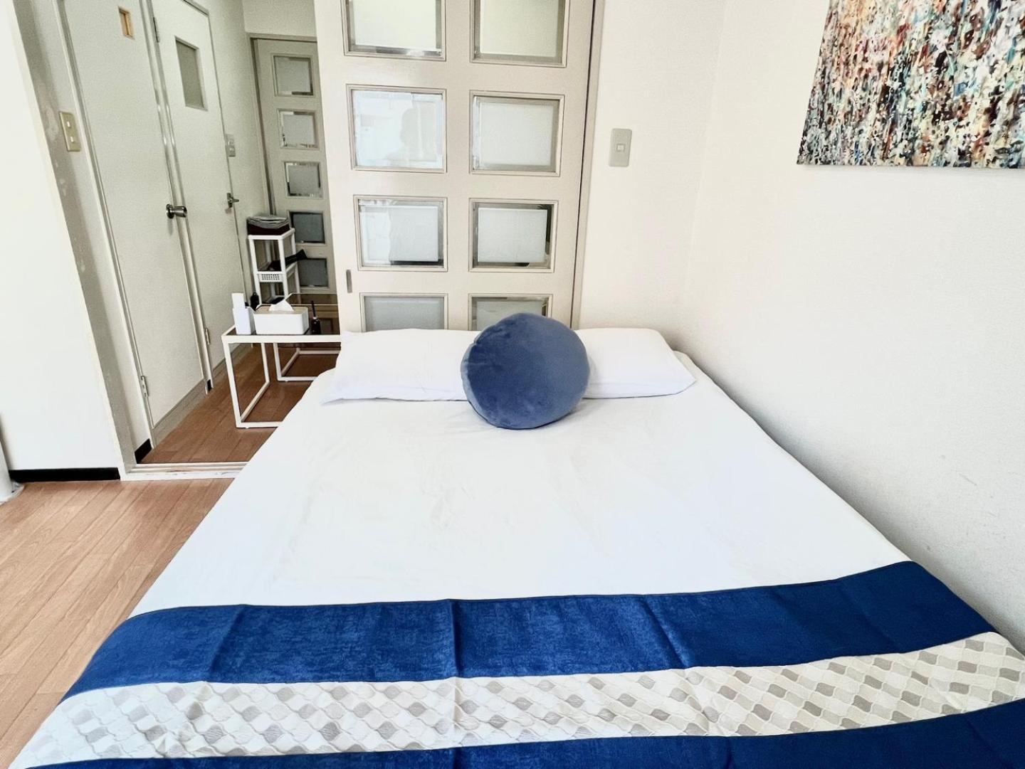 Apartment 10m Walk From Namba Station For 2 People Gran6f *