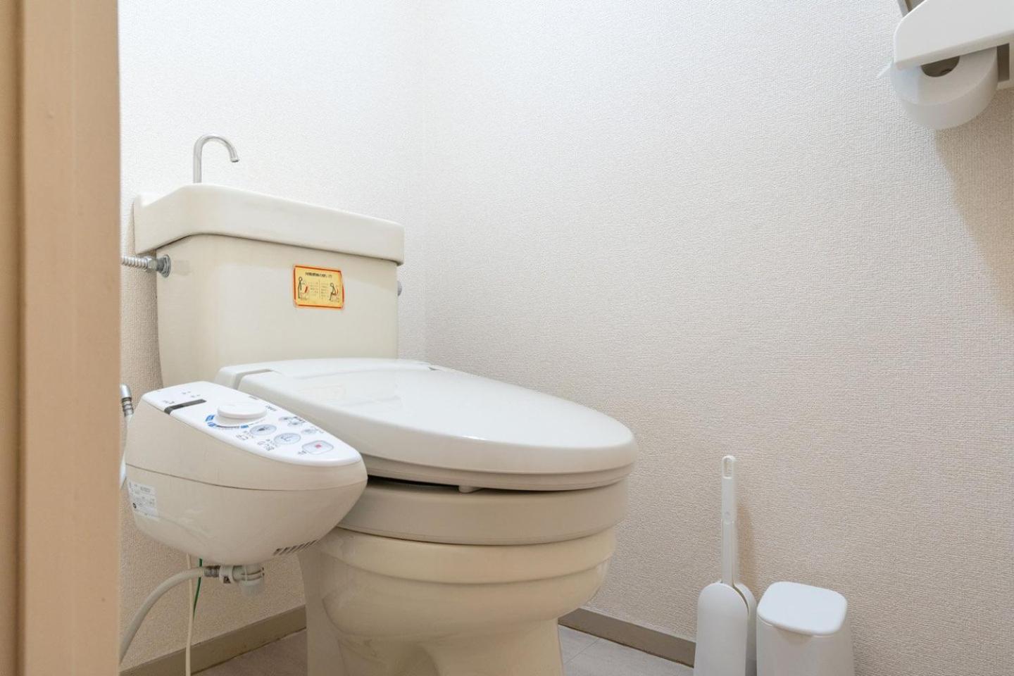Alita Clover Heights Apartment Osaka