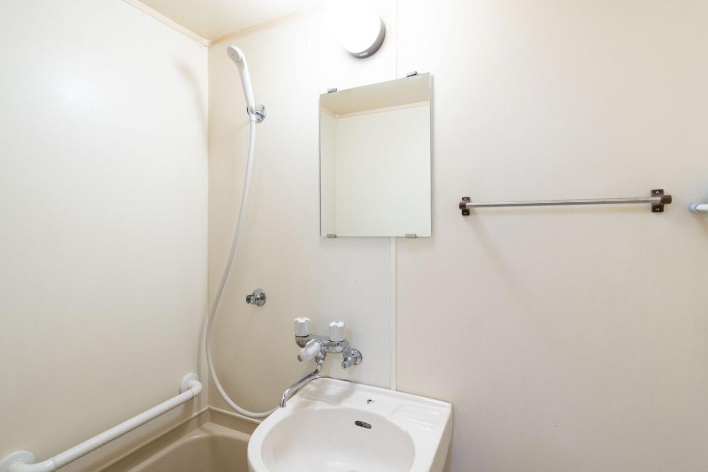 Apartment Alita Clover Heights
