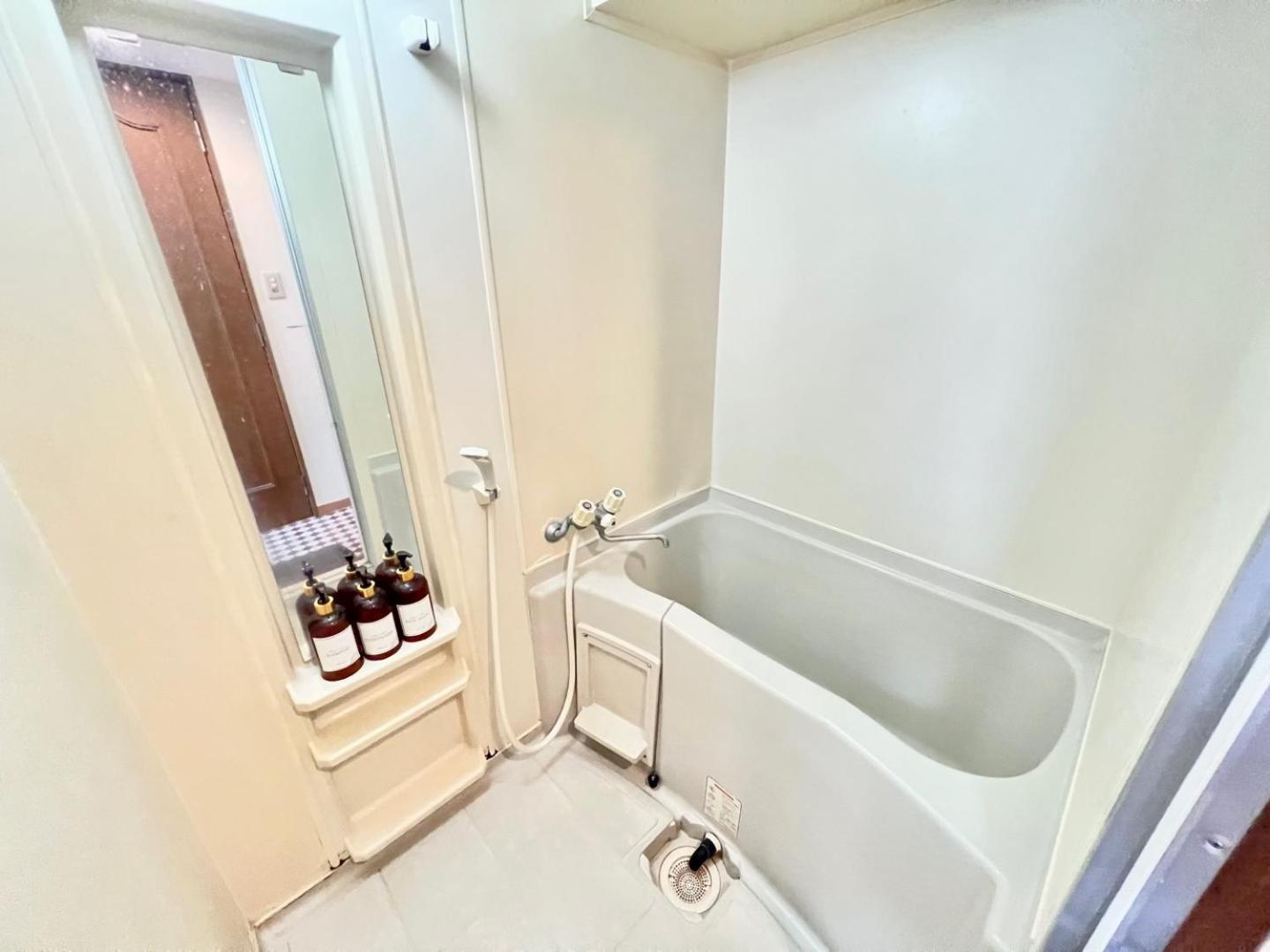 Apartment 6인가능 난바역 한 정거장 지하철역 2분 Royal602 *