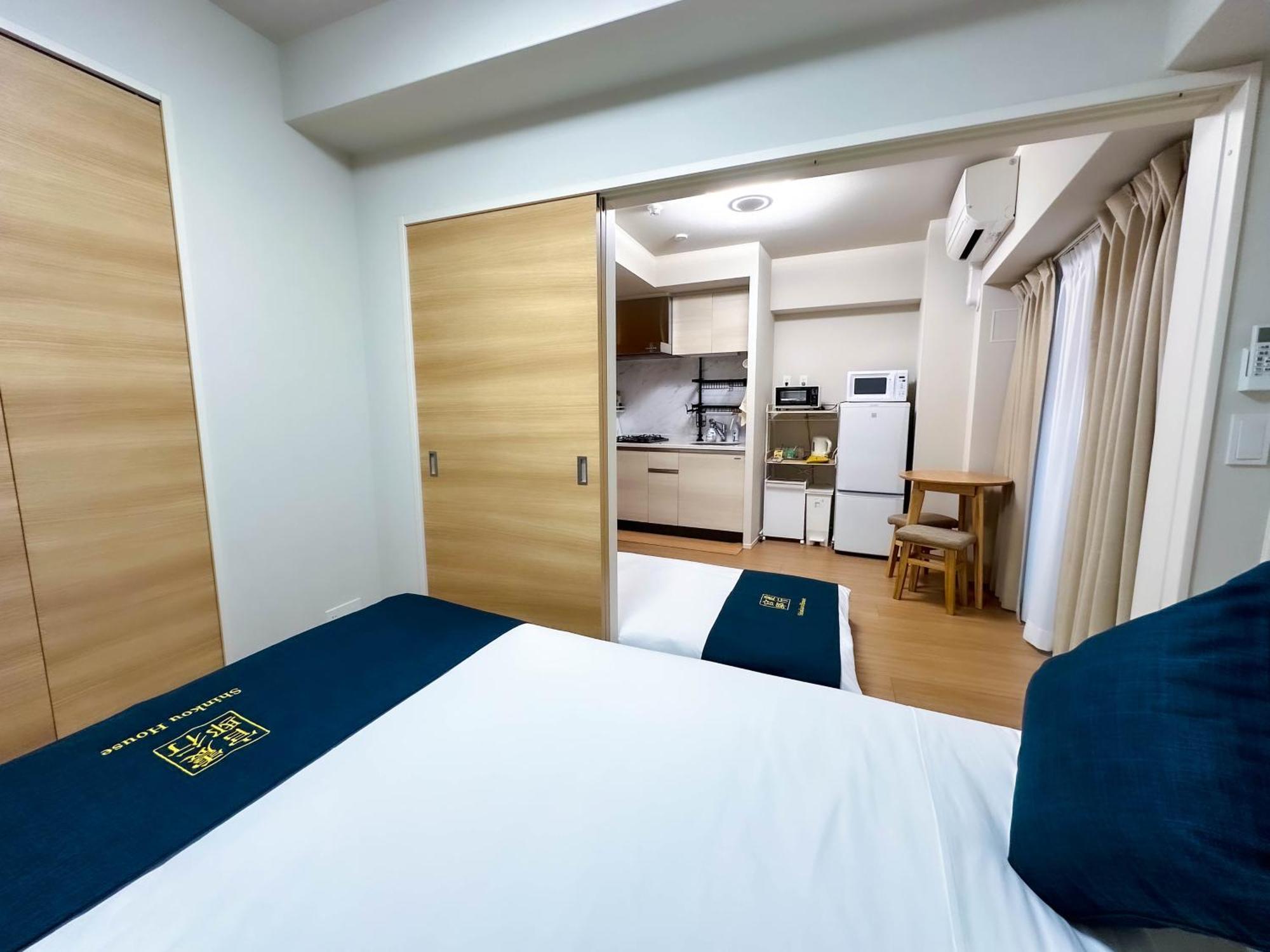 Shinkou House Ue Apartment Osaka