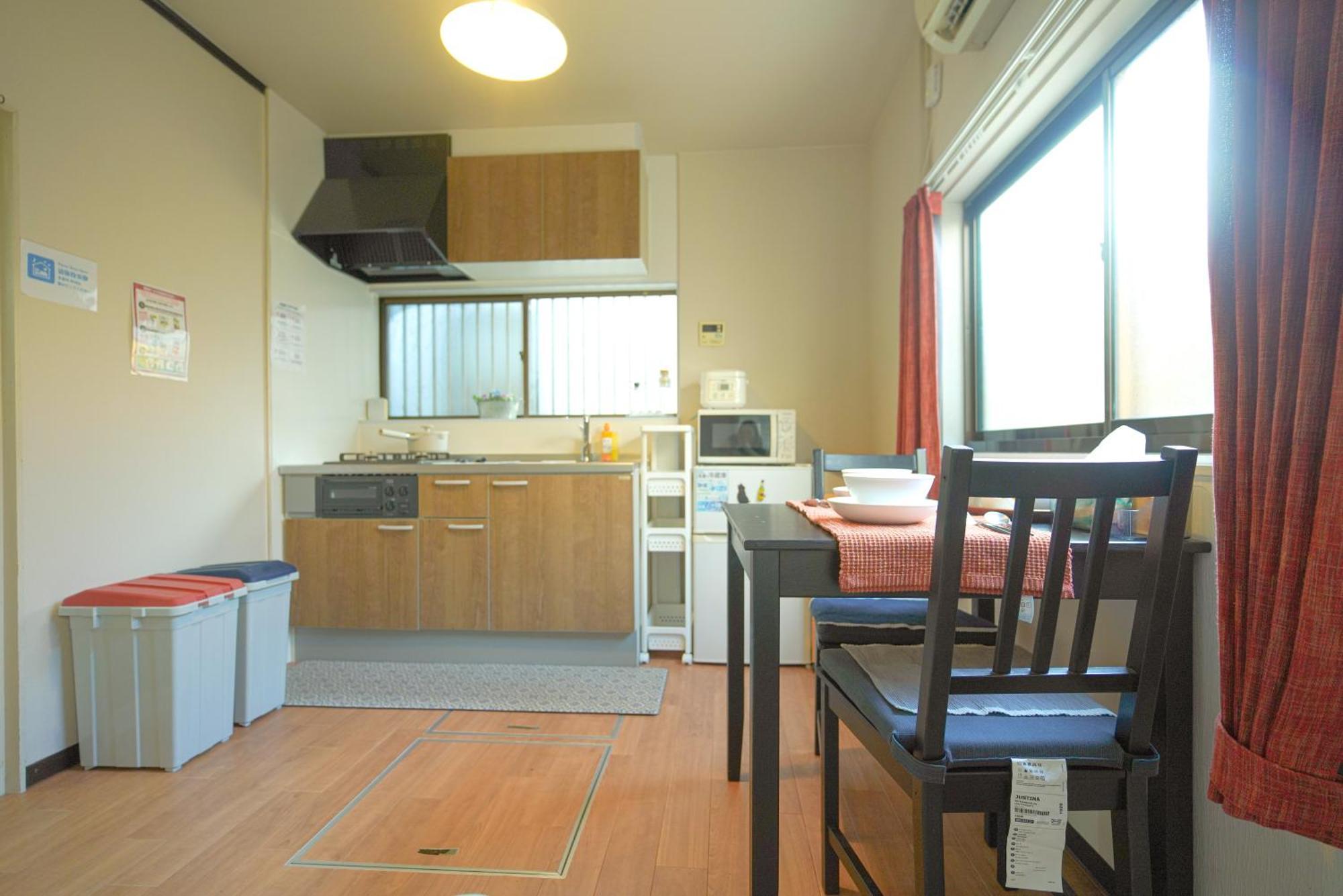 8ppl Warm House For Family Abeno Dotonbori Heguo