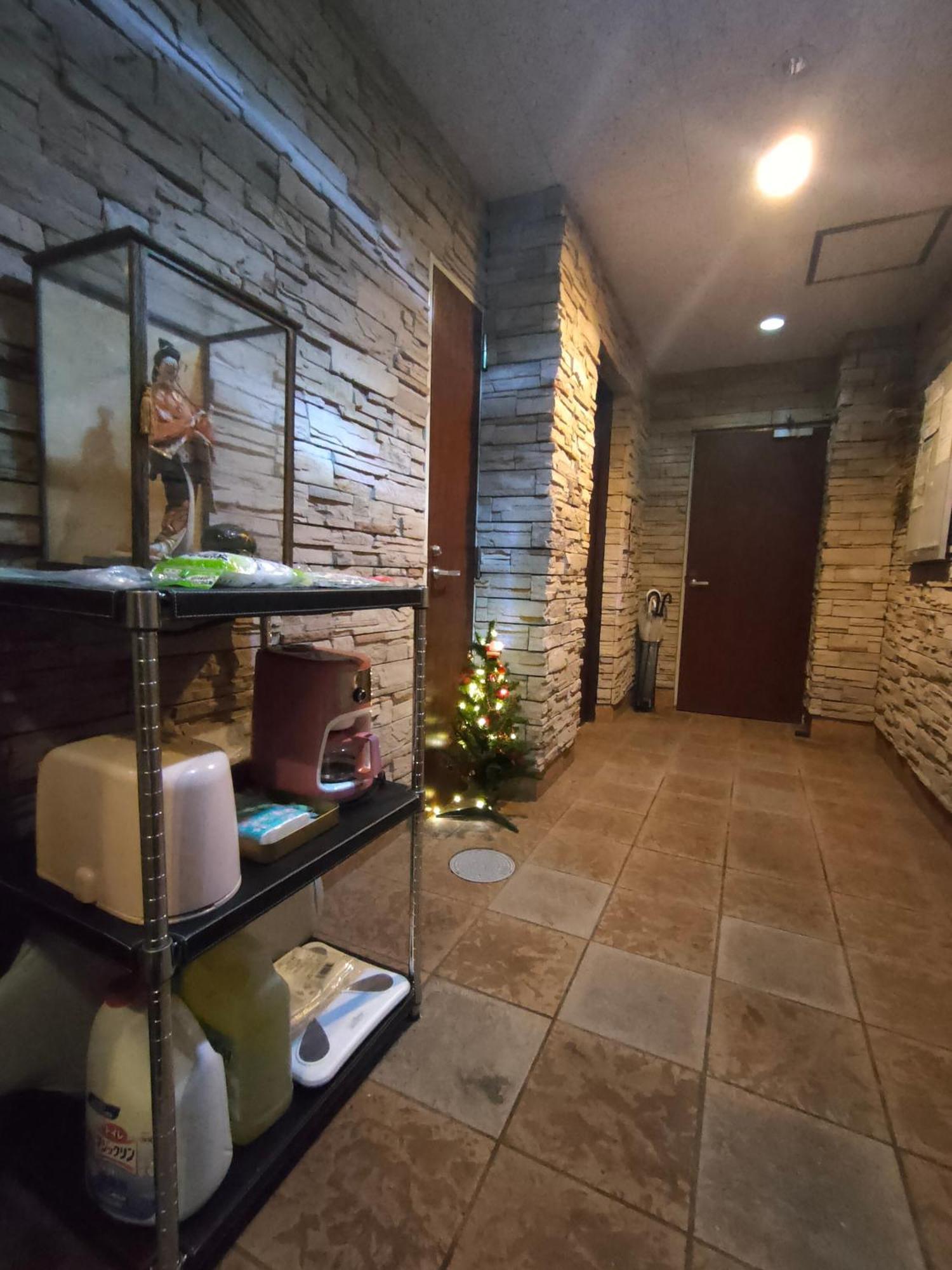 Close To Jr Nanba Station/airport Bus Terminal/1 Room/floor/elevator Apartment *