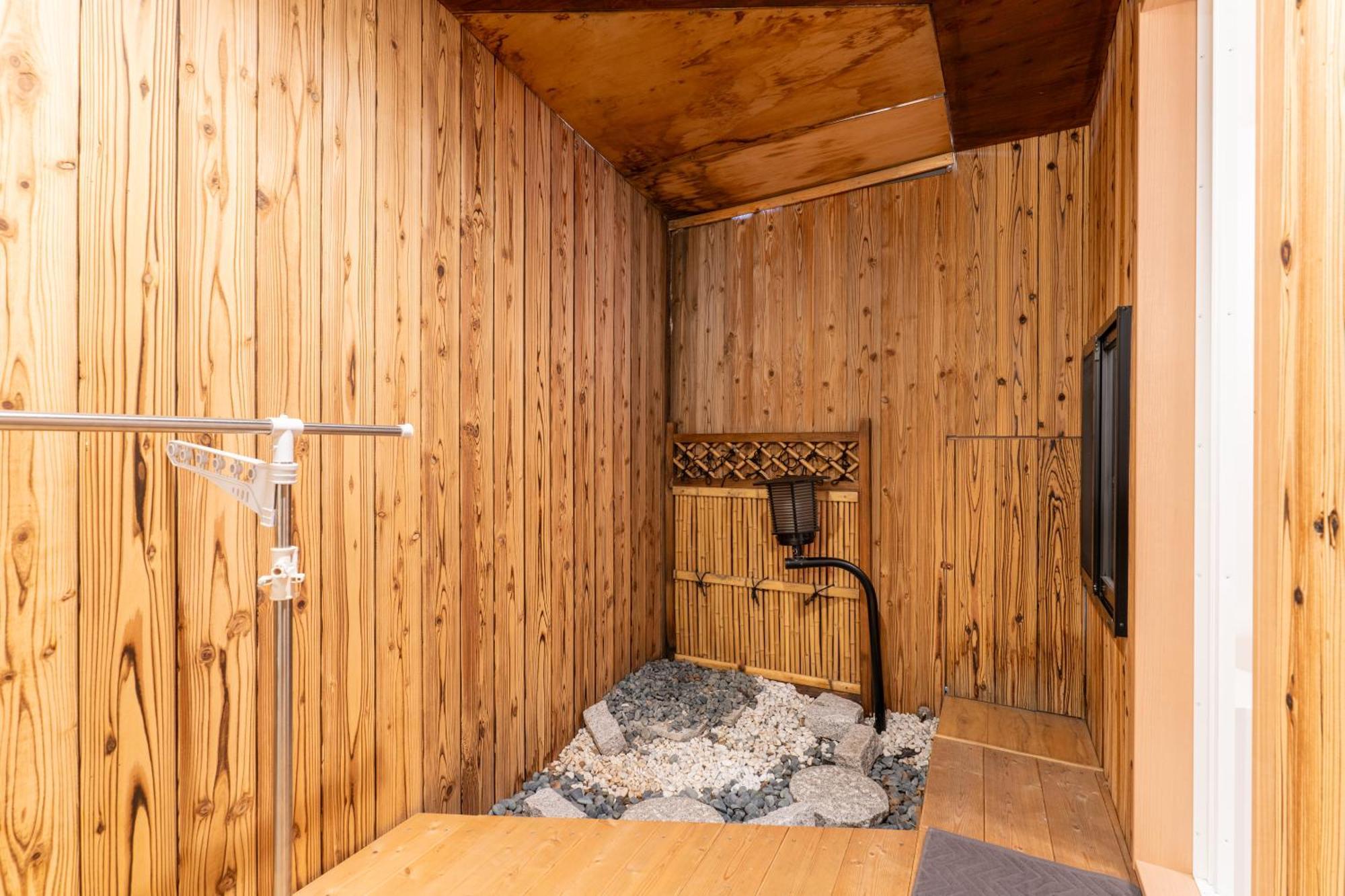Exquisite Japanese Style 5ppl 2-story House Tub *