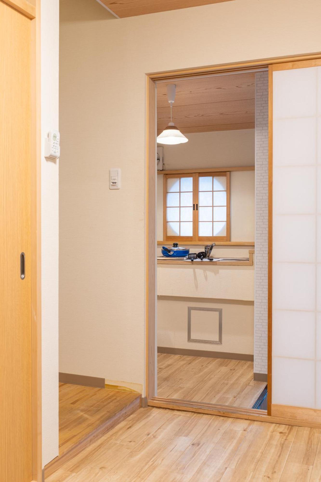 Exquisite Japanese Style 5ppl 2-story House Tub Osaka