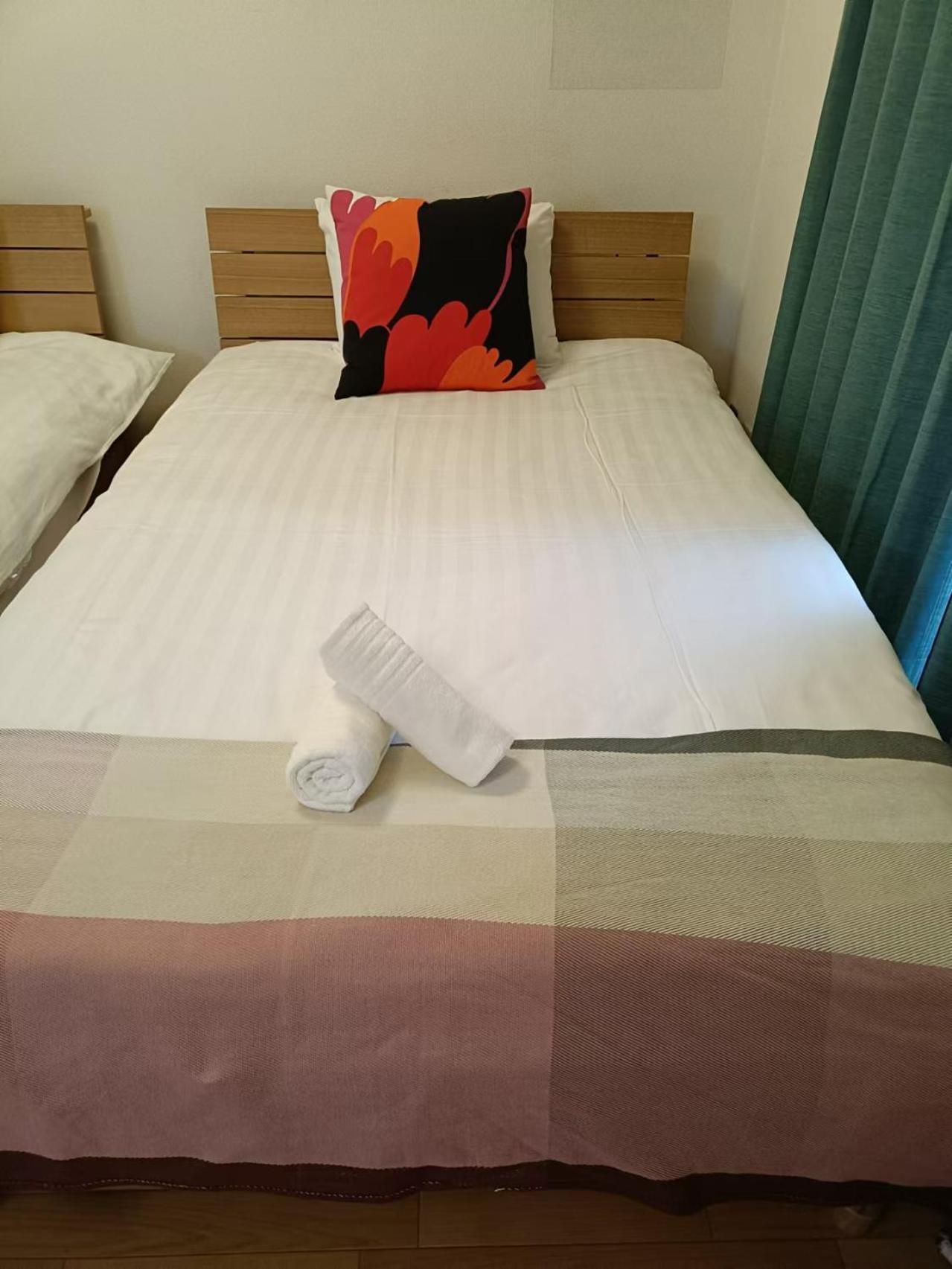 Aparthotel 天满桥 #有电梯 #步行大阪城 #赏樱花必打卡点 #直达梅田 京都 #多浴室多厕所非常适合家庭客人入住 #免费wifi Osaka