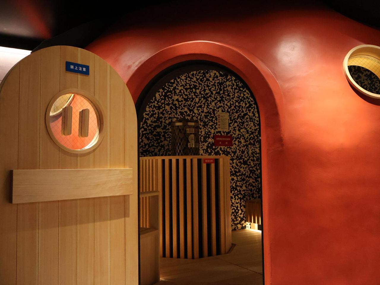Hotel Osaka Corona Hotel