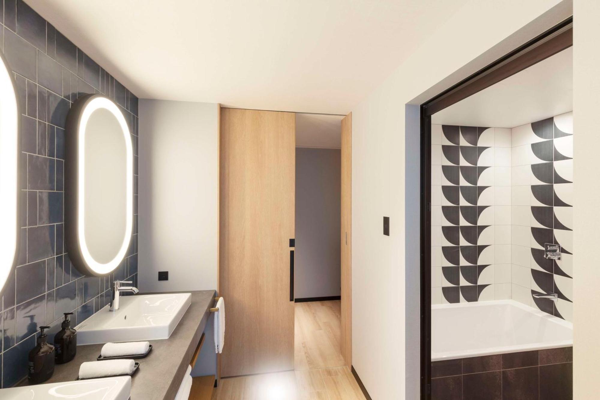 Canopy By Hilton Umeda