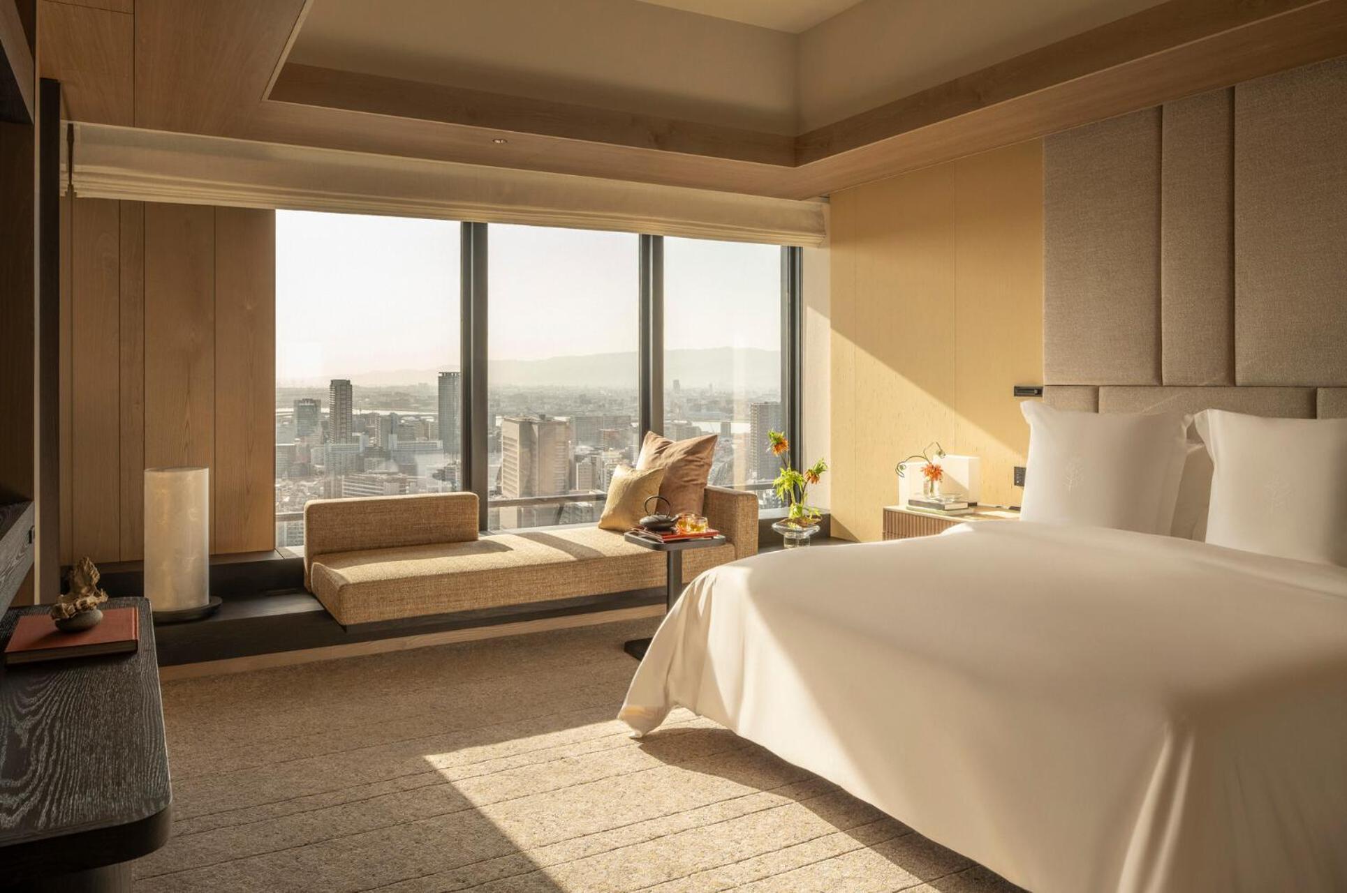 Four Seasons Hotel 5*