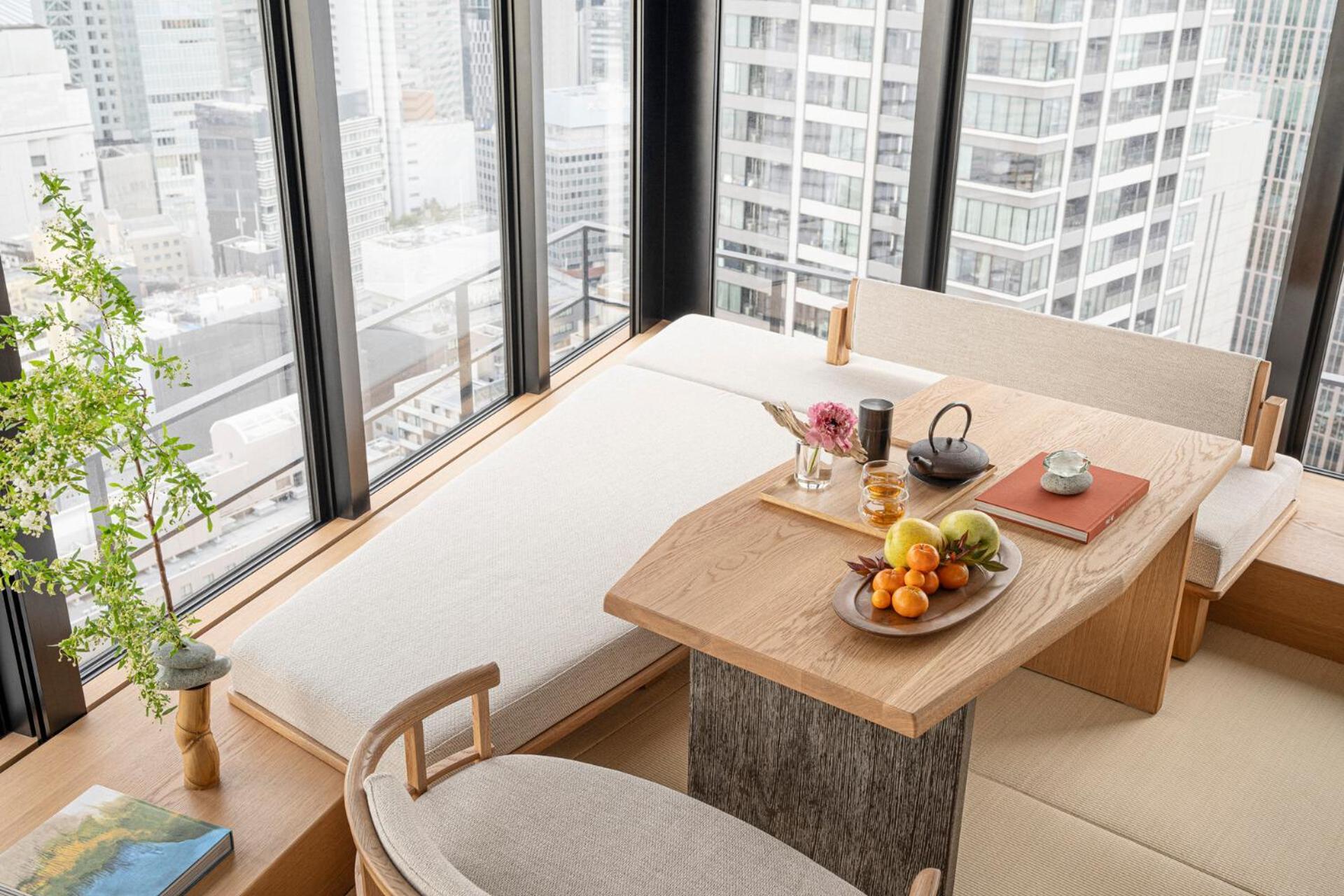 Four Seasons Hotel
