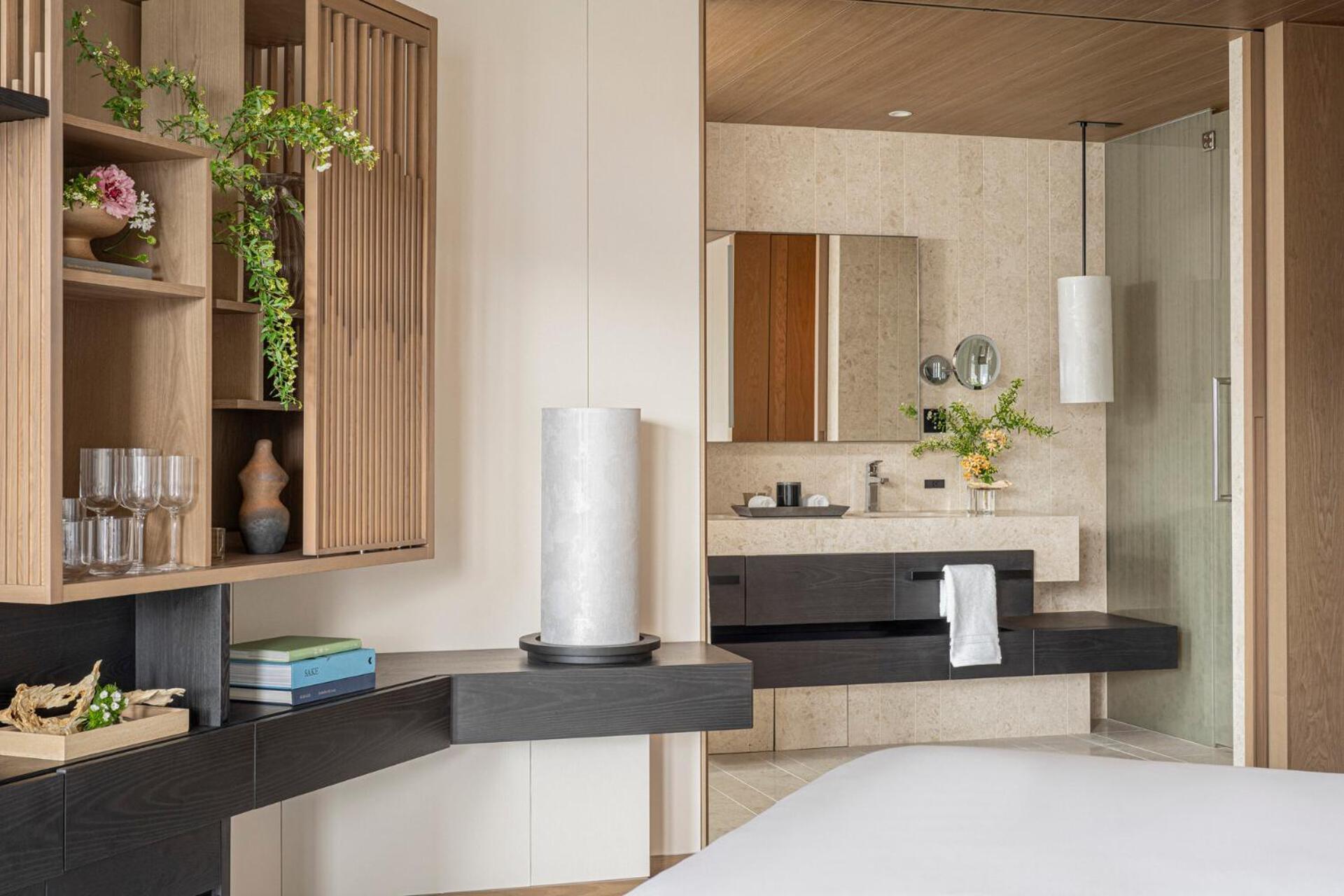 Hotel Four Seasons 5*