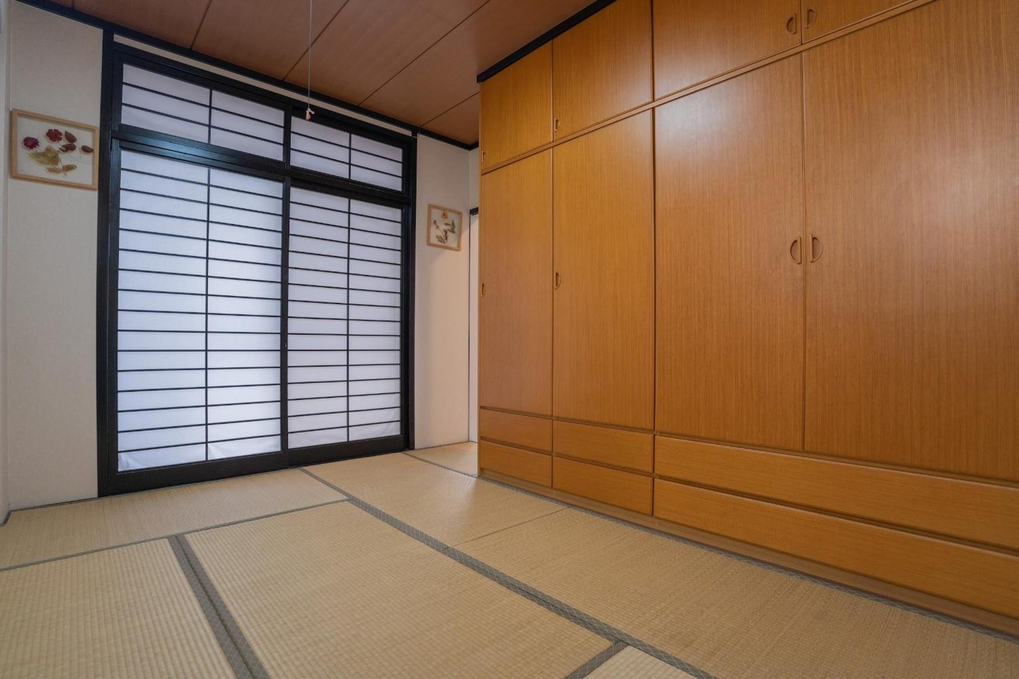 Pousada Sumiyoshi Mery: Traditional Townhouse Near Sumiyoshi Shrine *