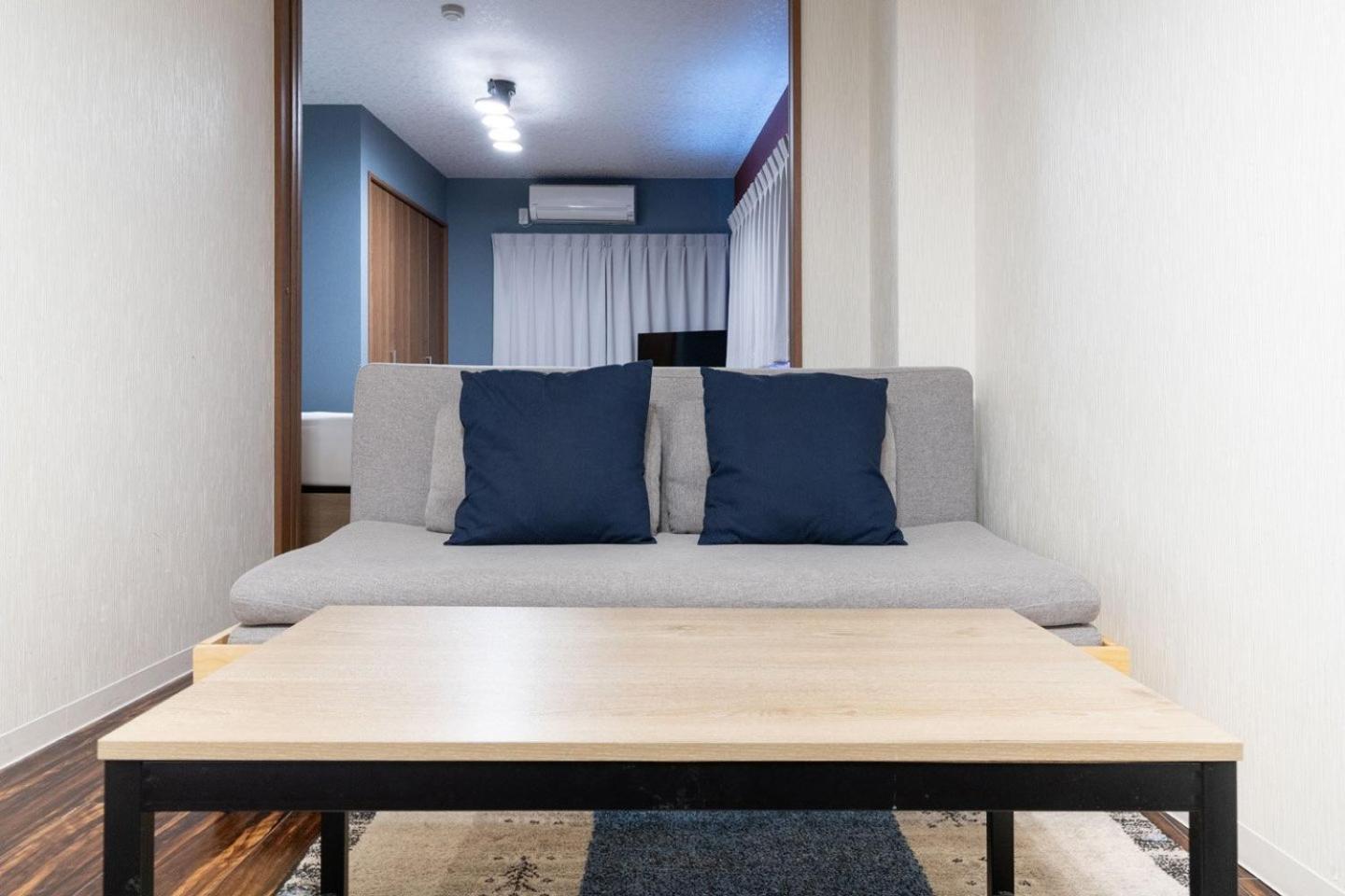 House Sinkan * Osaka