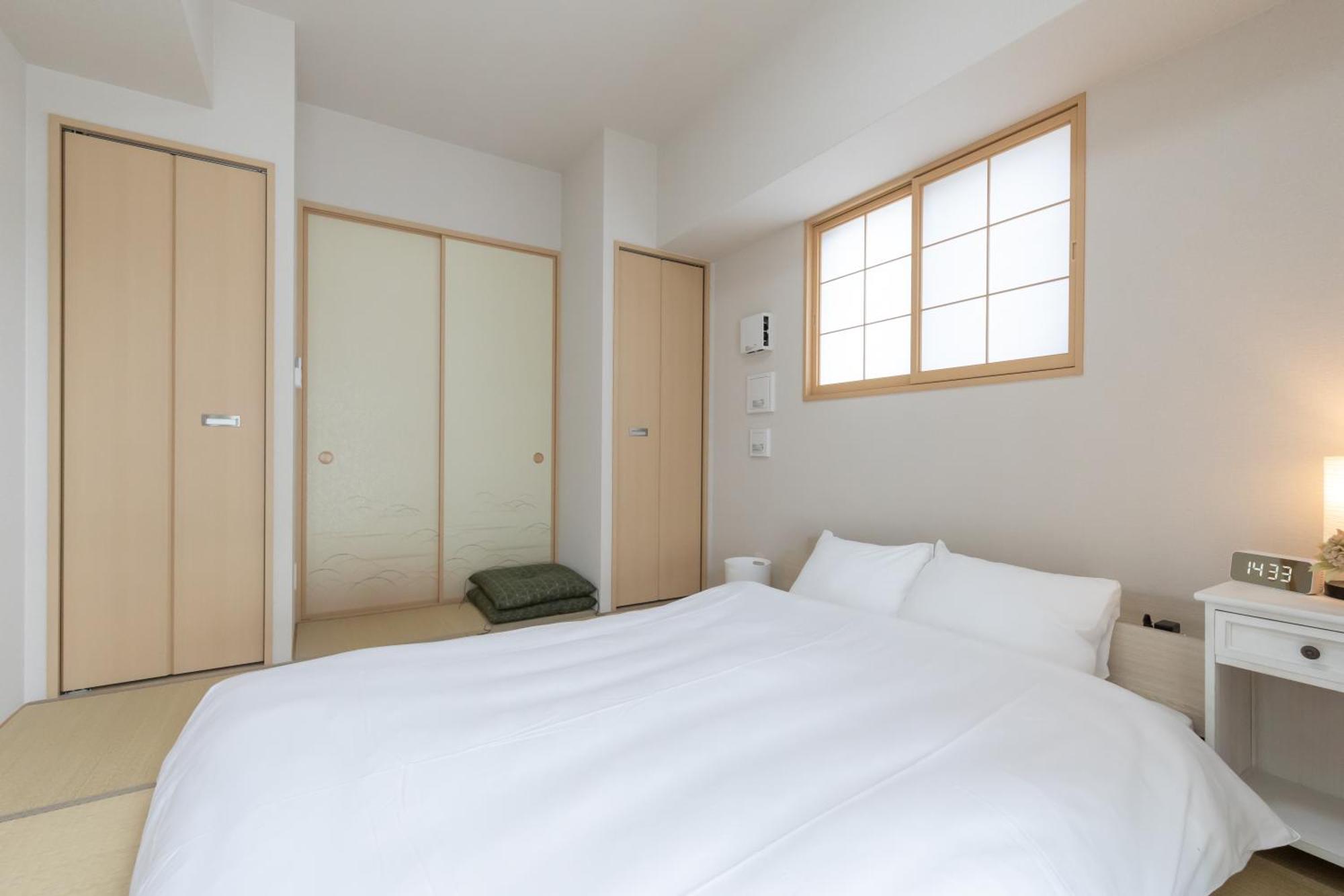 Apartment Rewit Building