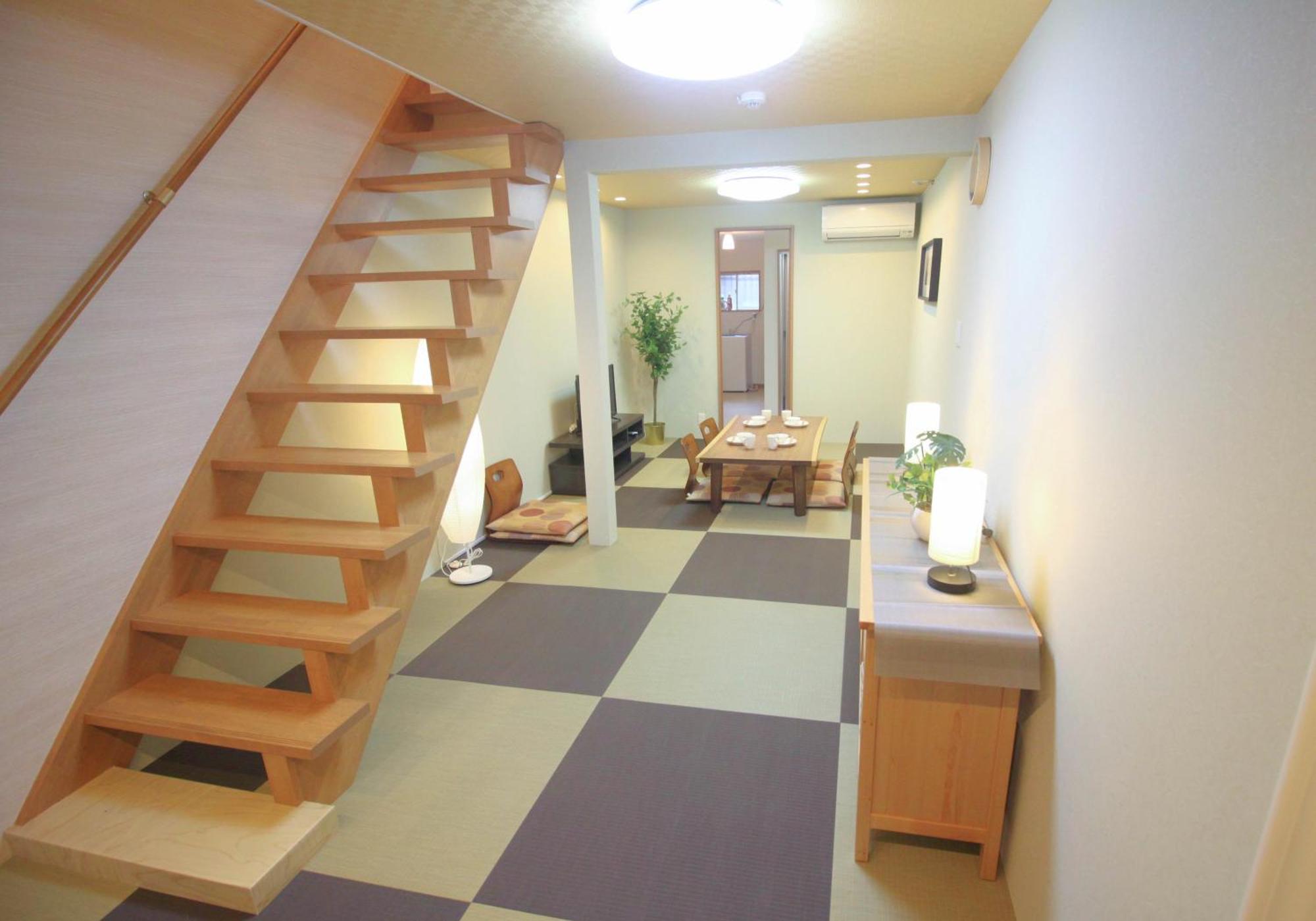 Nishi-tengachya2min 3stop To Namba 6pplhouse Xiyan
