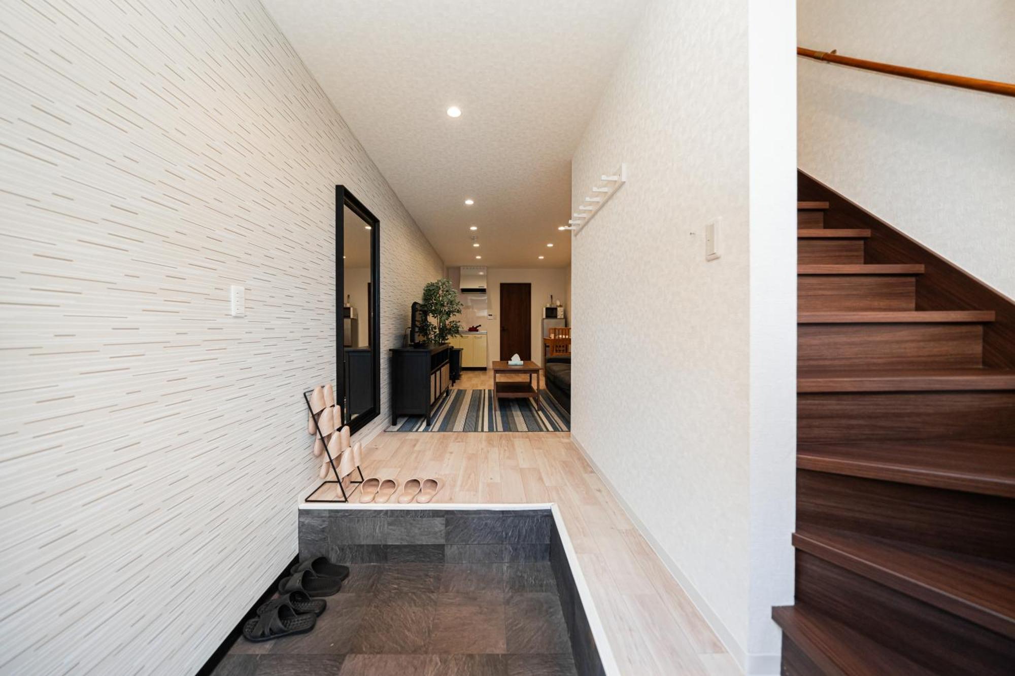 Holiday home Shinimamiya Hanazonocho 6ppl House Namba Usj Hongyh Osaka