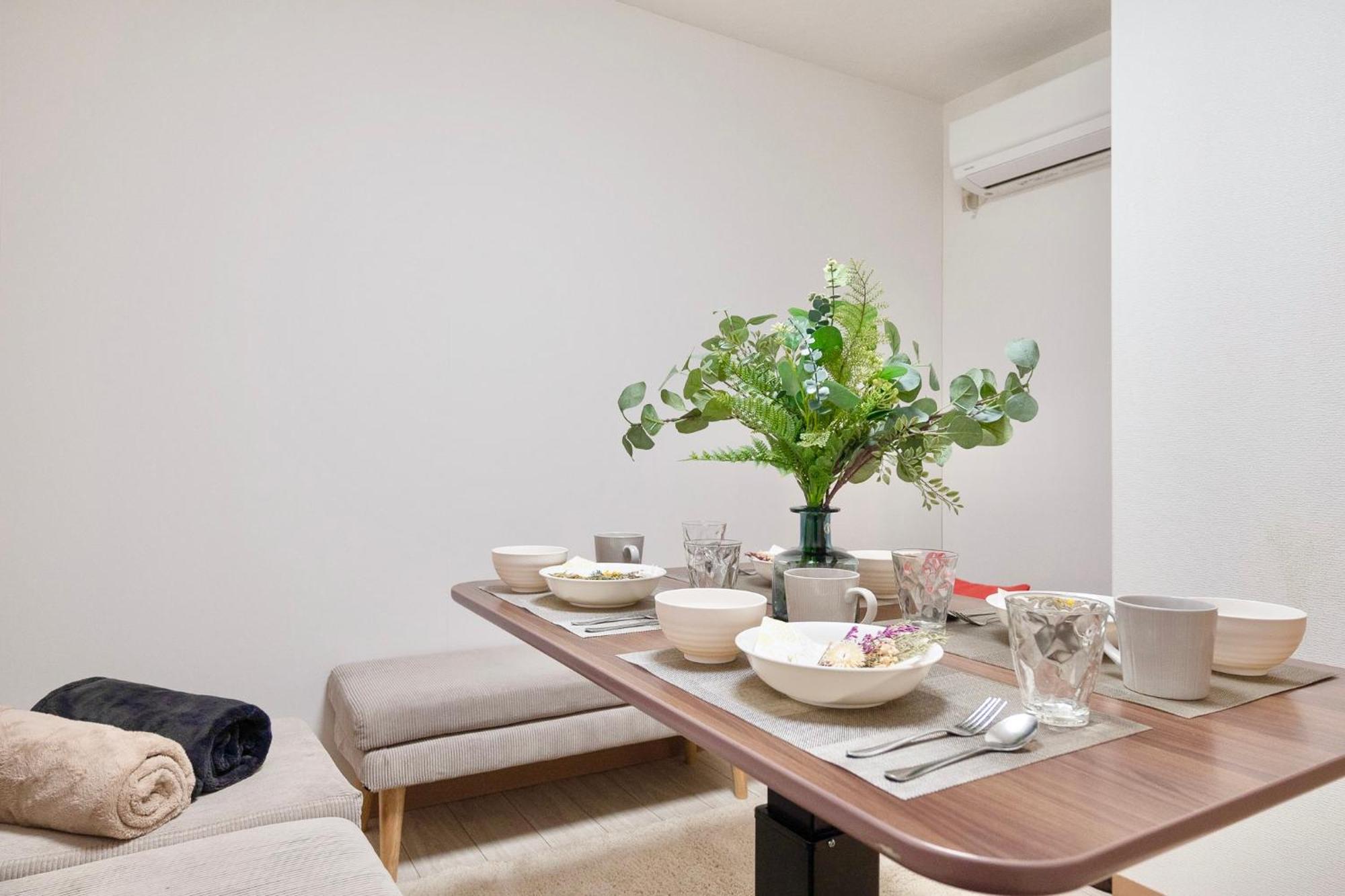 Tsudoi 集 - 5 Bed Rooms, Max 11, 2 Bath Rooms, 1hr To Kix, 30min To Namba, 2-bldg Connected Private House * Osaka