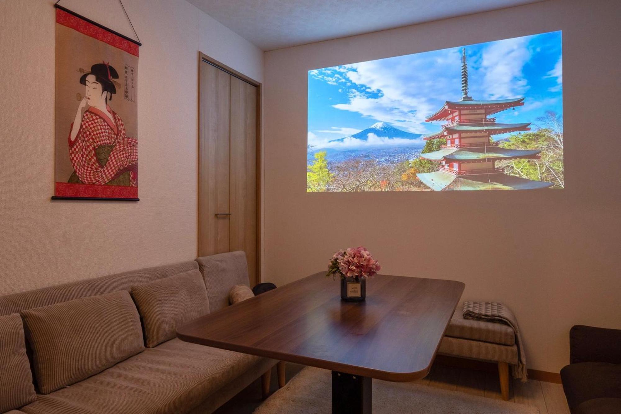 Apartment Tsudoi 集 - 5 Bed Rooms, Max 11, 2 Bath Rooms, 1hr To Kix, 30min To Namba, 2-bldg Connected Private House *