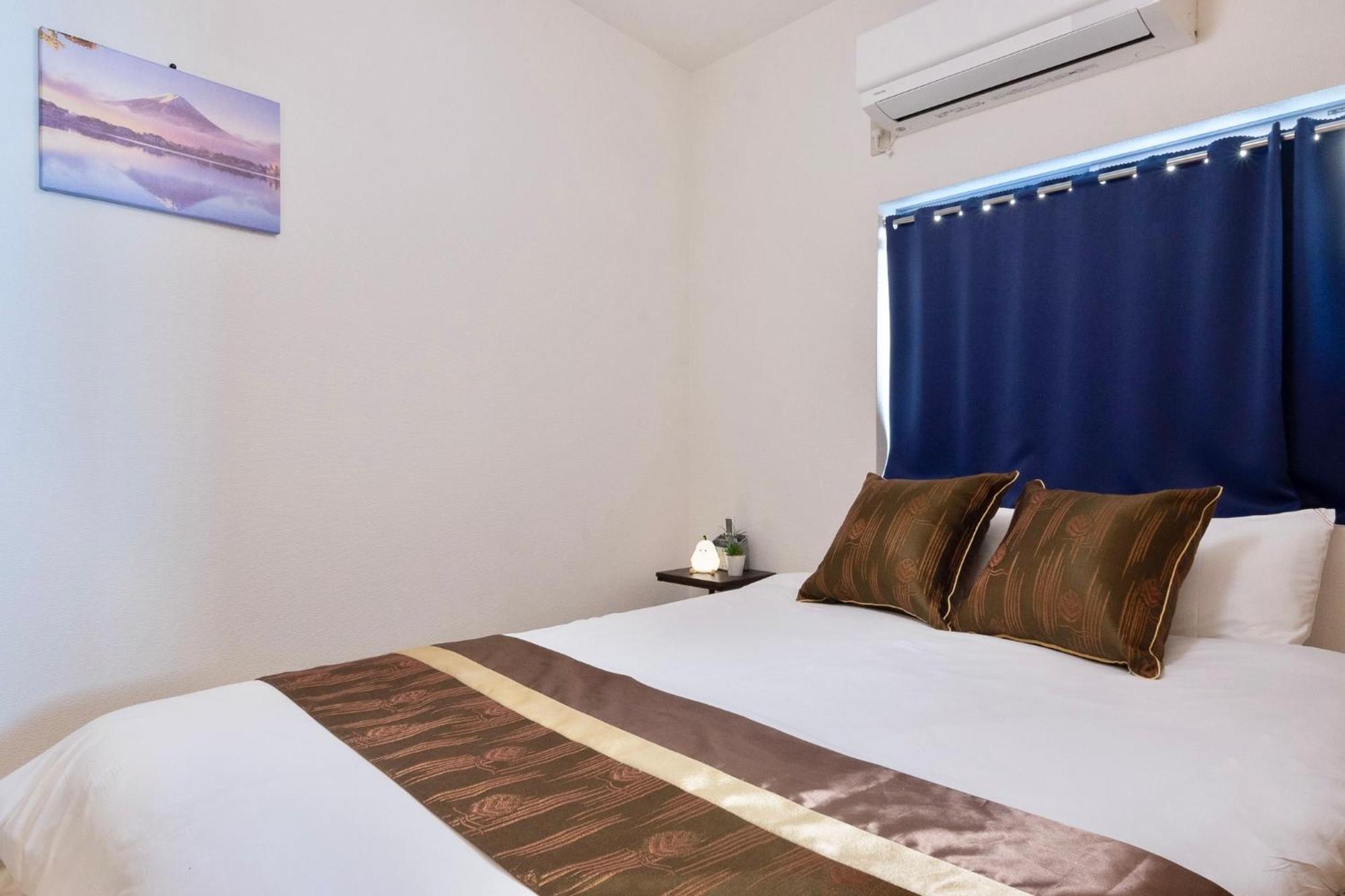 Apartment Tsudoi 集 - 5 Bed Rooms, Max 11, 2 Bath Rooms, 1hr To Kix, 30min To Namba, 2-bldg Connected Private House *