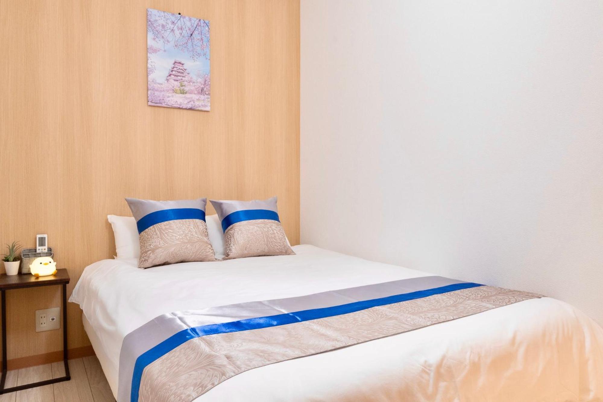Apartment Tsudoi 集 - 5 Bed Rooms, Max 11, 2 Bath Rooms, 1hr To Kix, 30min To Namba, 2-bldg Connected Private House *