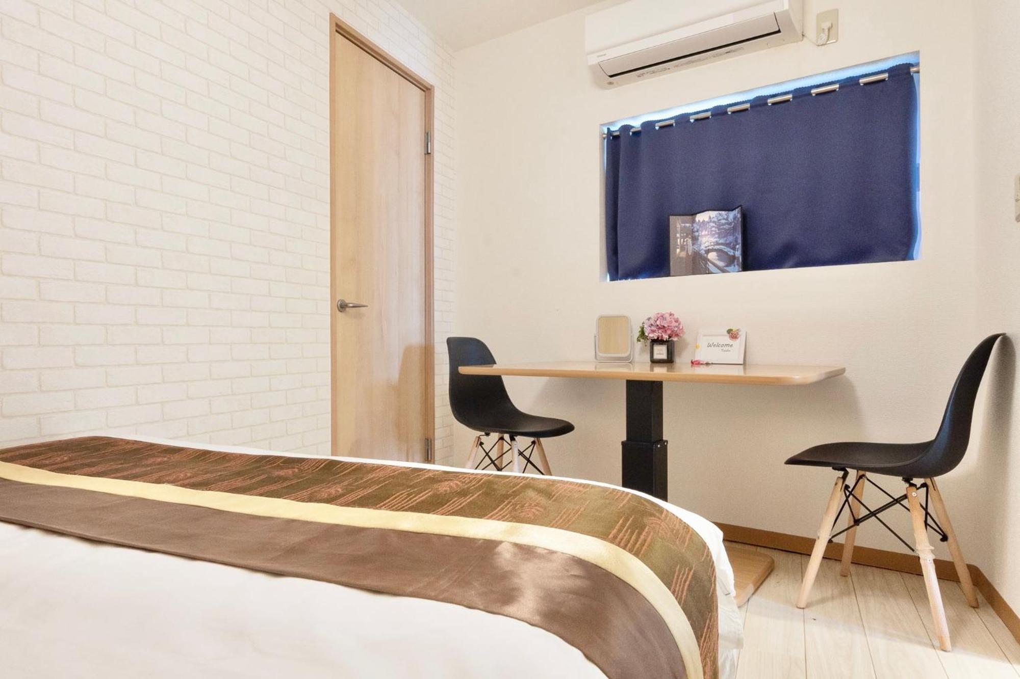 Tsudoi 集 - 5 Bed Rooms, Max 11, 2 Bath Rooms, 1hr To Kix, 30min To Namba, 2-bldg Connected Private House Apartment Osaka