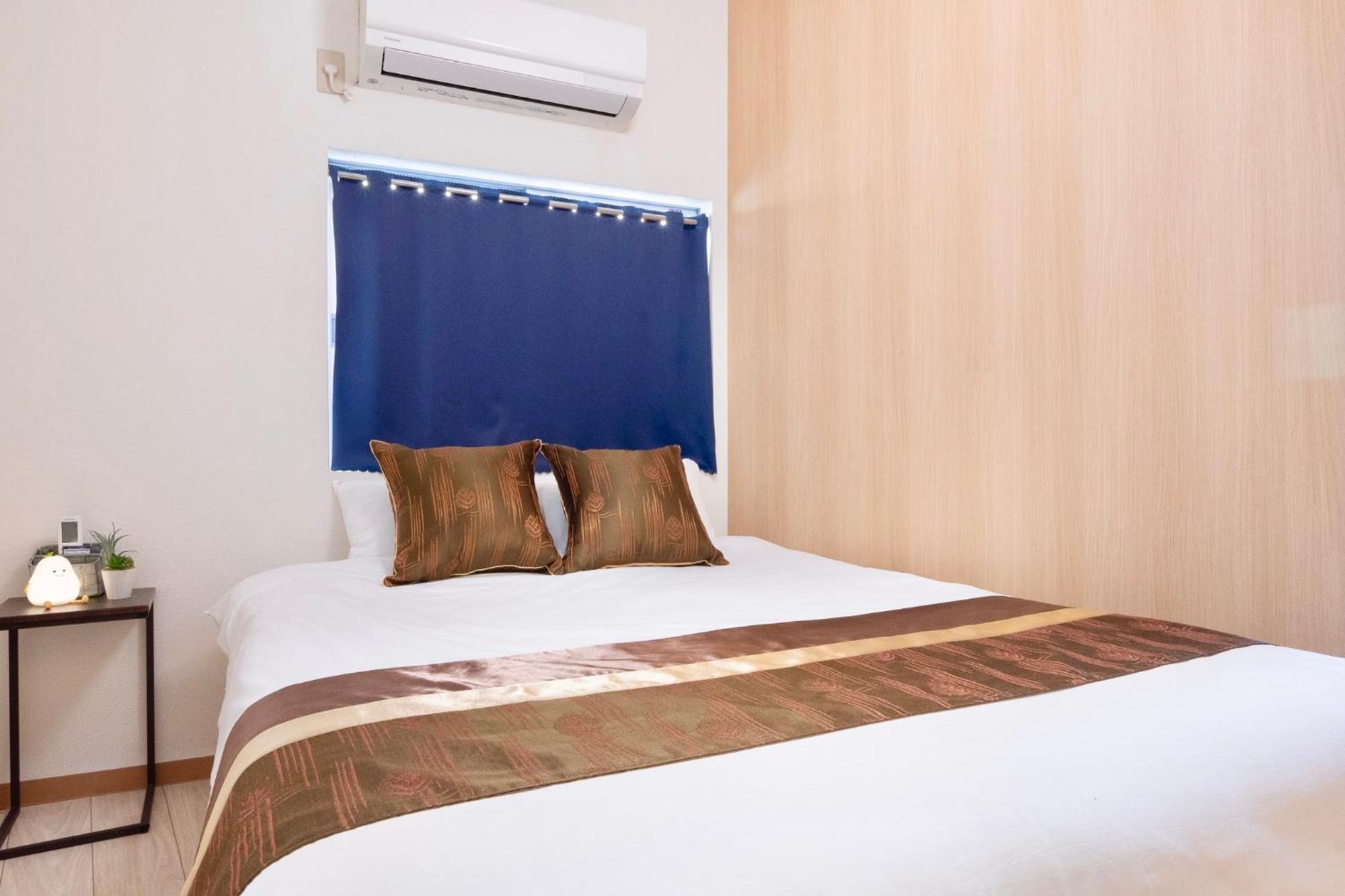 Apartment Tsudoi 集 - 5 Bed Rooms, Max 11, 2 Bath Rooms, 1hr To Kix, 30min To Namba, 2-bldg Connected Private House Osaka