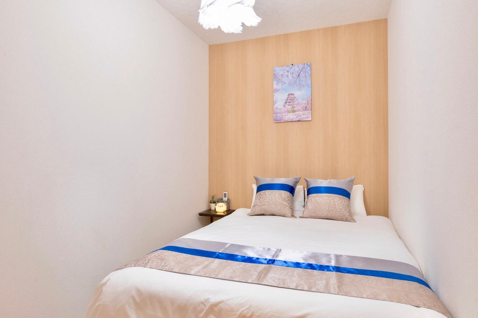 Apartment Tsudoi 集 - 5 Bed Rooms, Max 11, 2 Bath Rooms, 1hr To Kix, 30min To Namba, 2-bldg Connected Private House