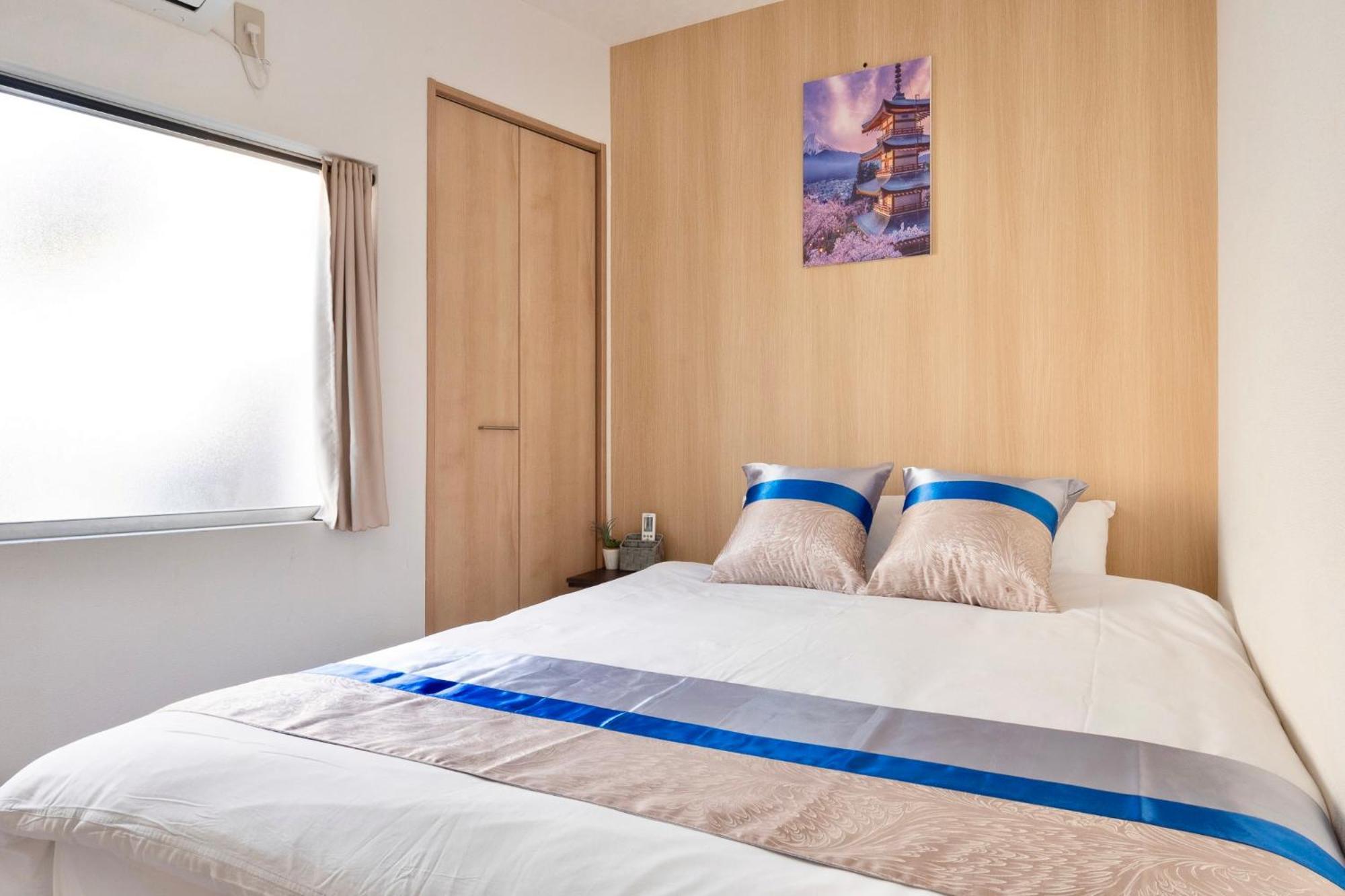 Tsudoi 集 - 5 Bed Rooms, Max 11, 2 Bath Rooms, 1hr To Kix, 30min To Namba, 2-bldg Connected Private House *