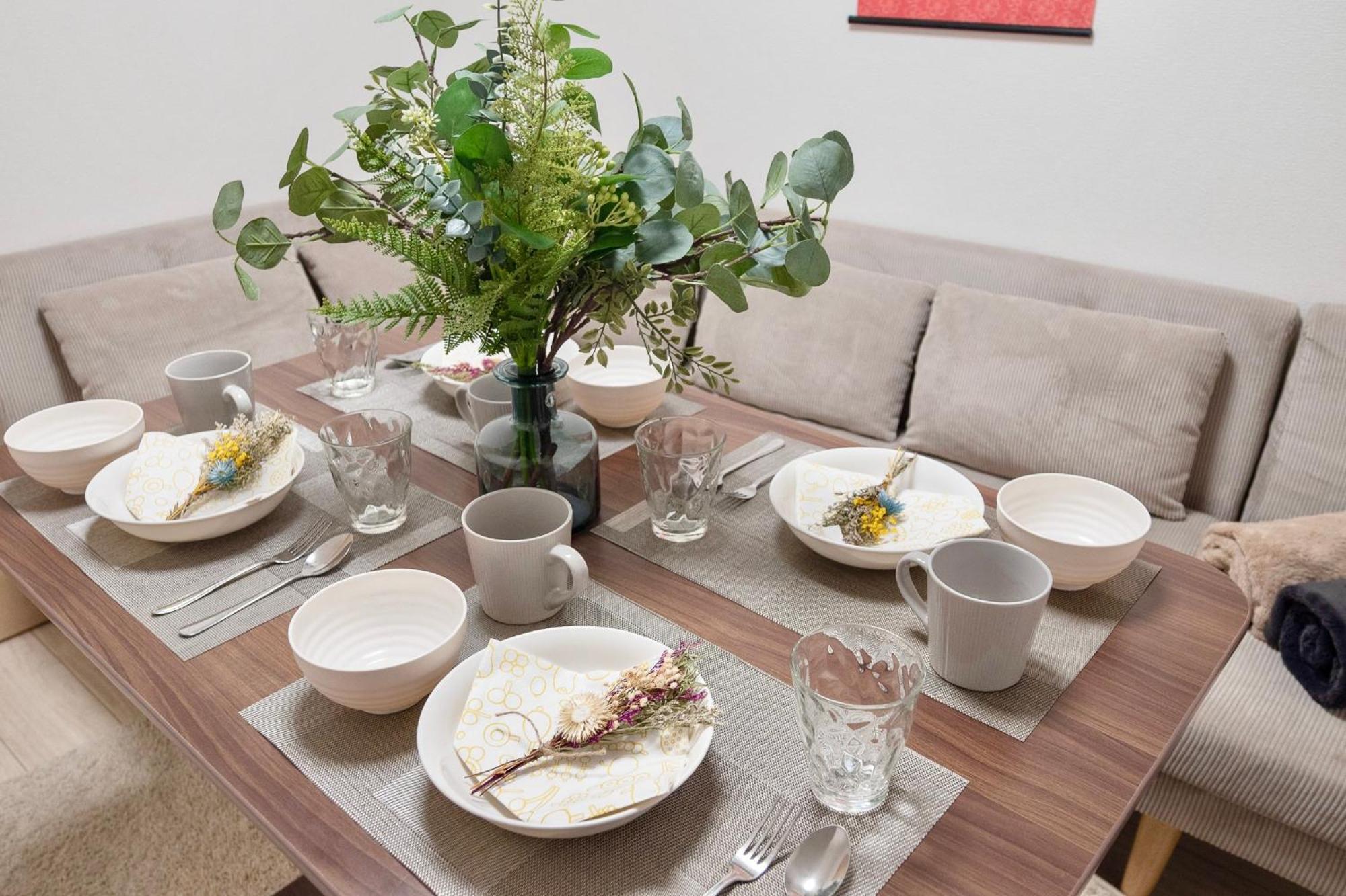 Tsudoi 集 - 5 Bed Rooms, Max 11, 2 Bath Rooms, 1hr To Kix, 30min To Namba, 2-bldg Connected Private House Osaka
