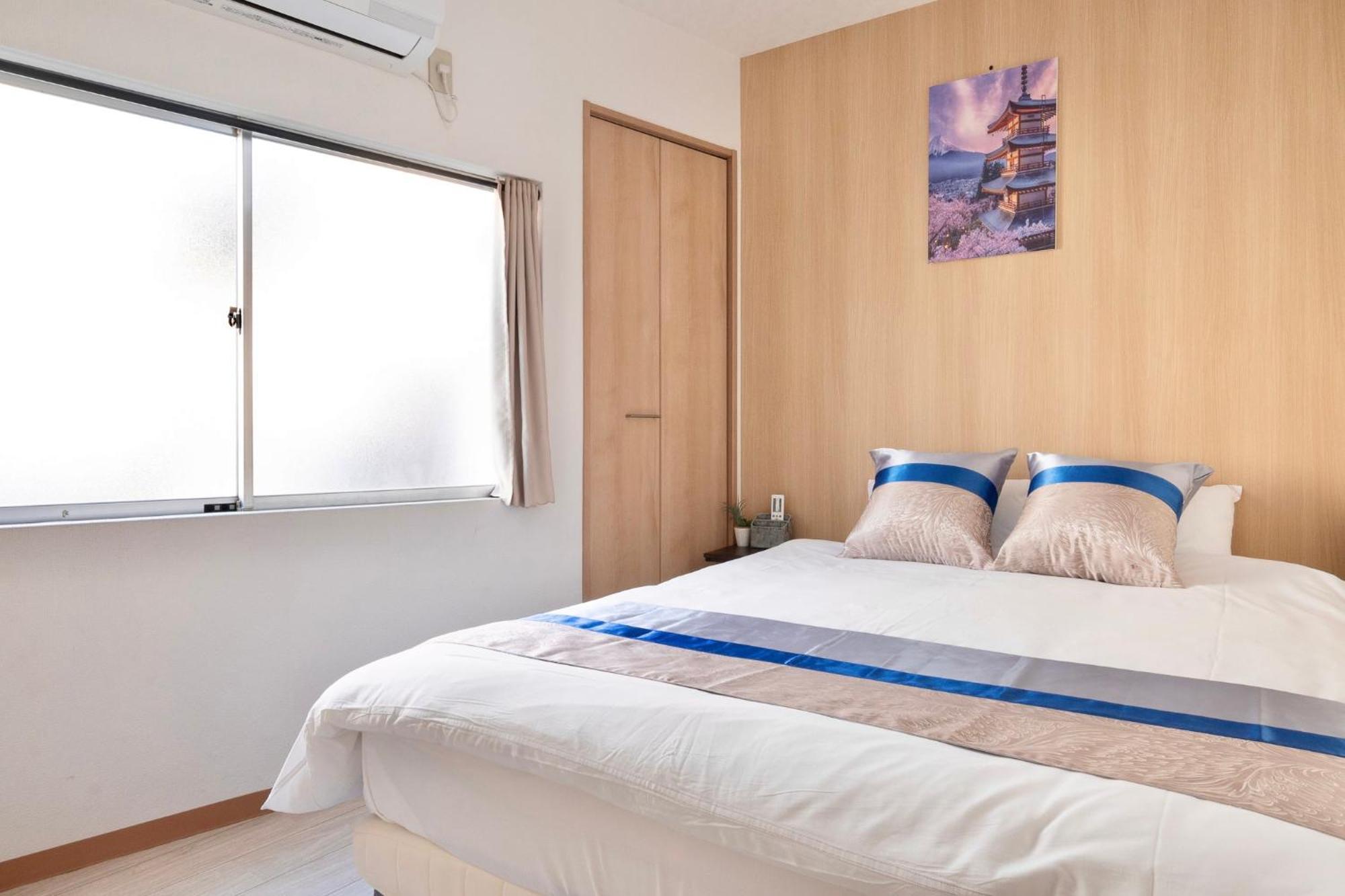 Tsudoi 集 - 5 Bed Rooms, Max 11, 2 Bath Rooms, 1hr To Kix, 30min To Namba, 2-bldg Connected Private House Apartment