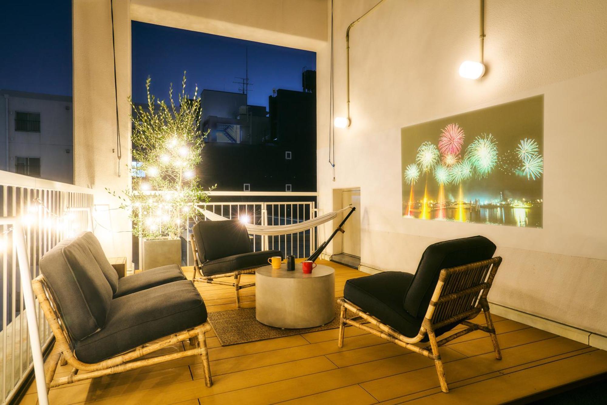 &and Shinsaibashi East Hostel