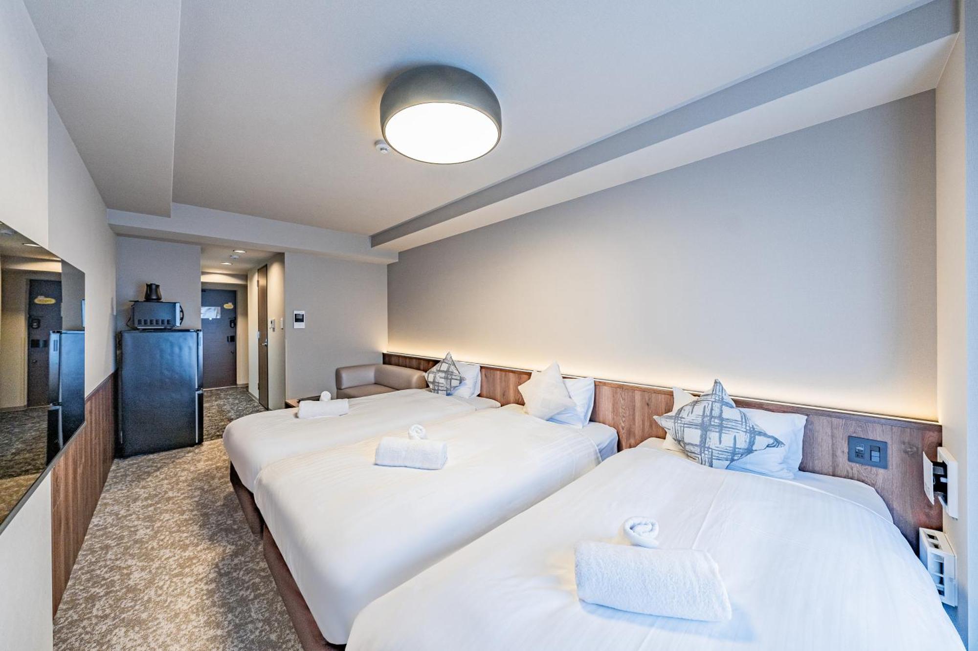 Apartment 11 Tsutenkaku
