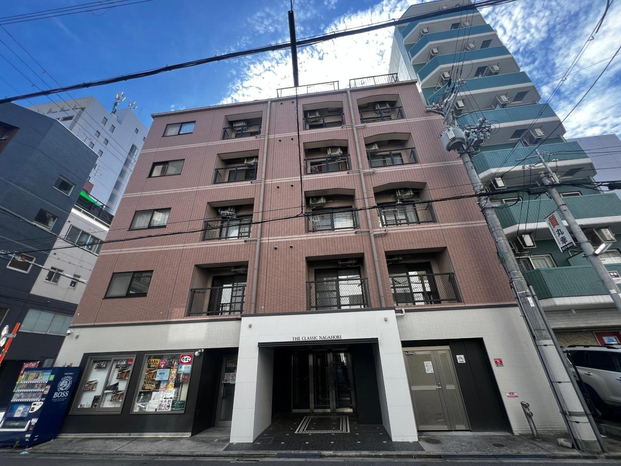 龙猫民宿-心斋桥店203 *