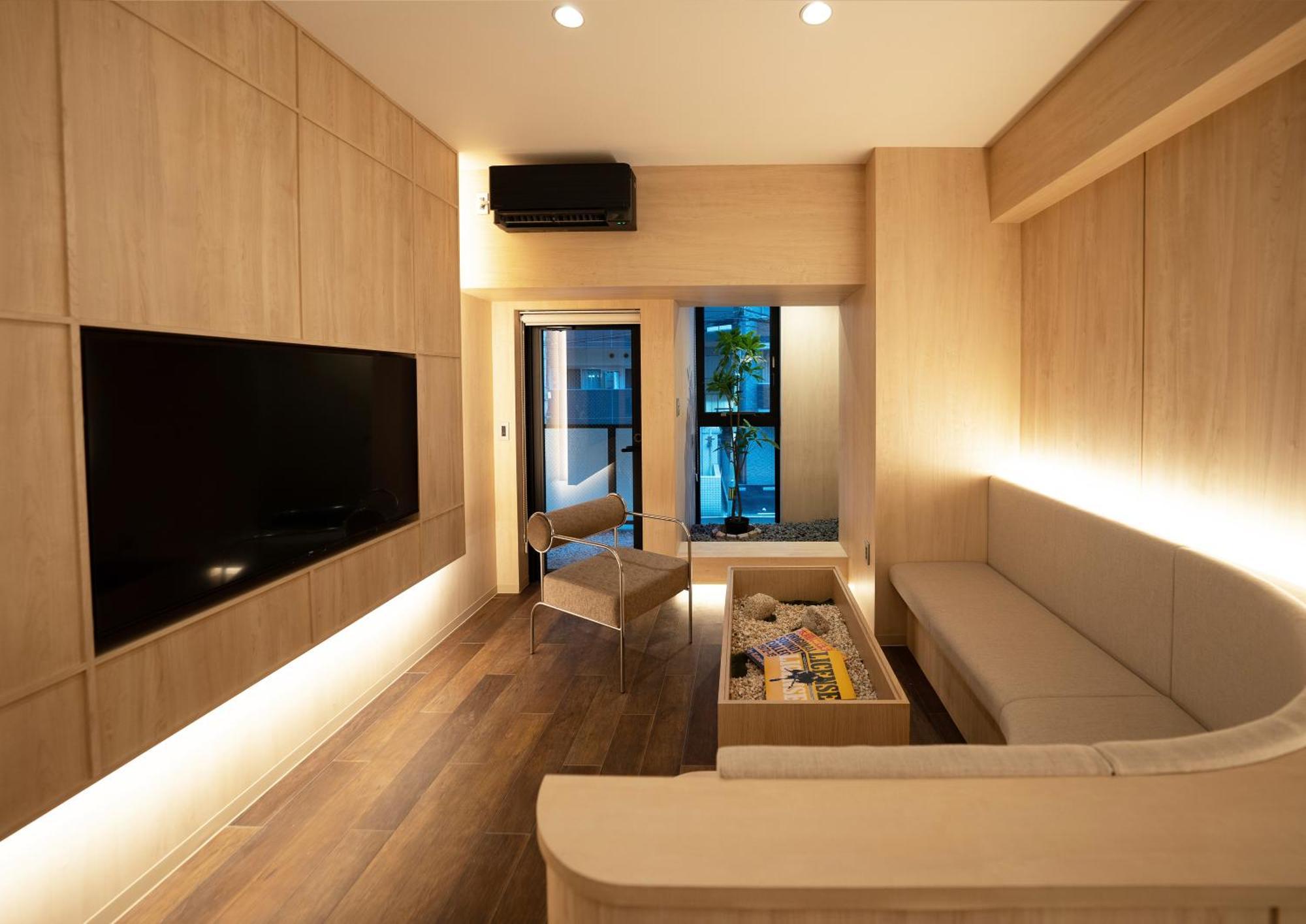 Uh Namba Station Hotel 4*