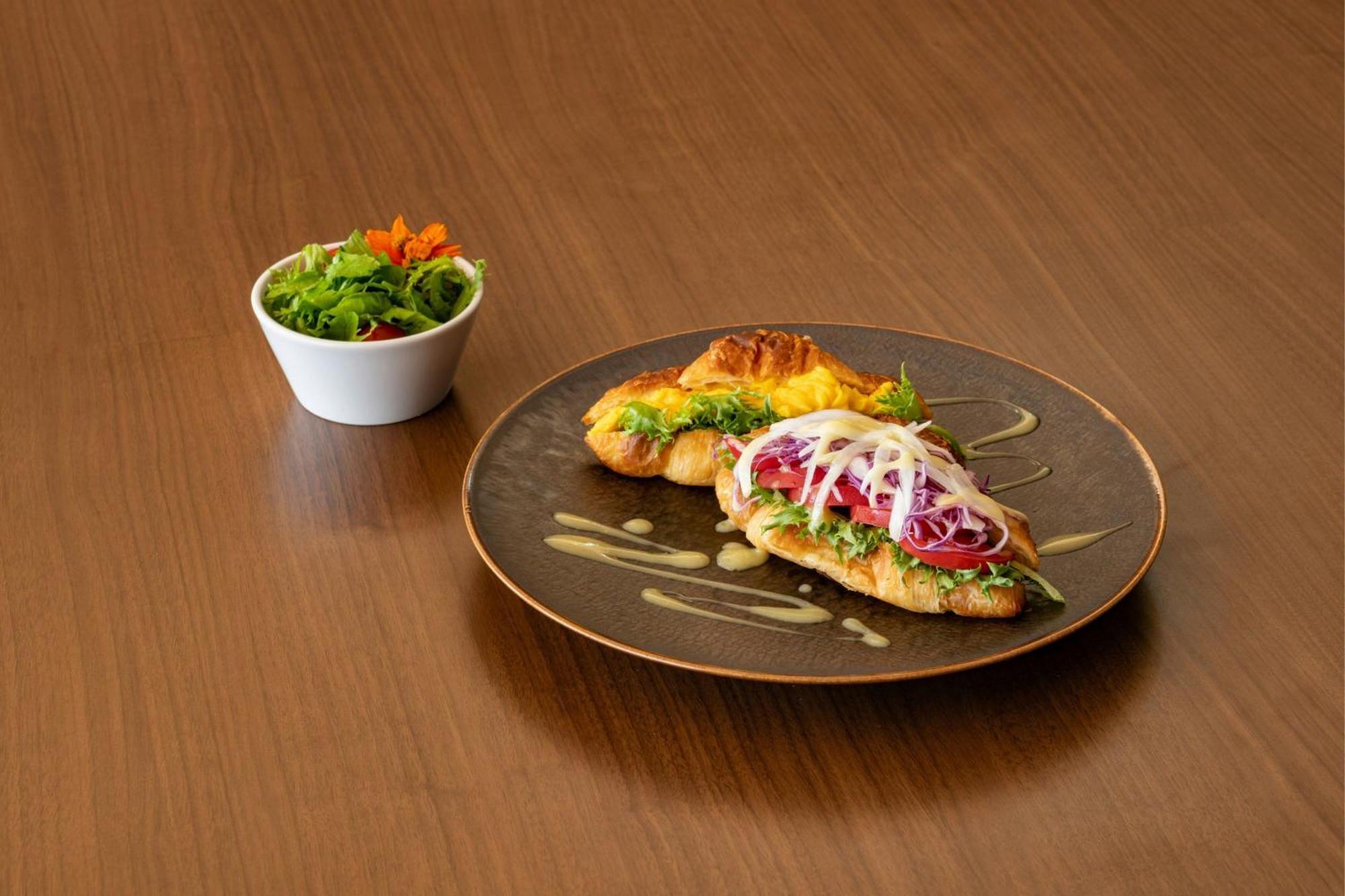 Hotel Courtyard By Marriott Honmachi 5*