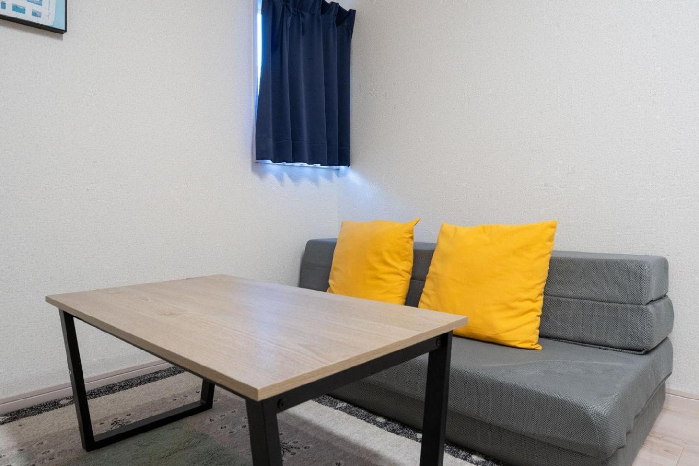 Apartment House Honkan *