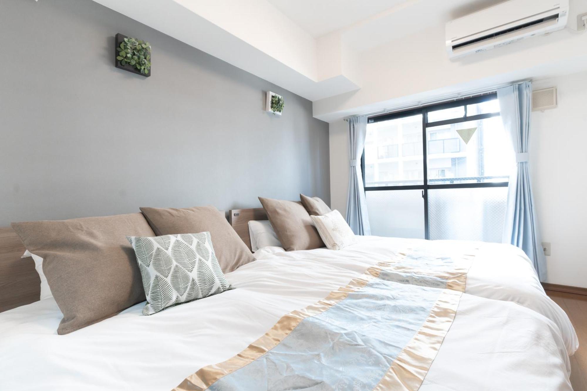 Groundcourt Namba: For Large Groups Apartment *