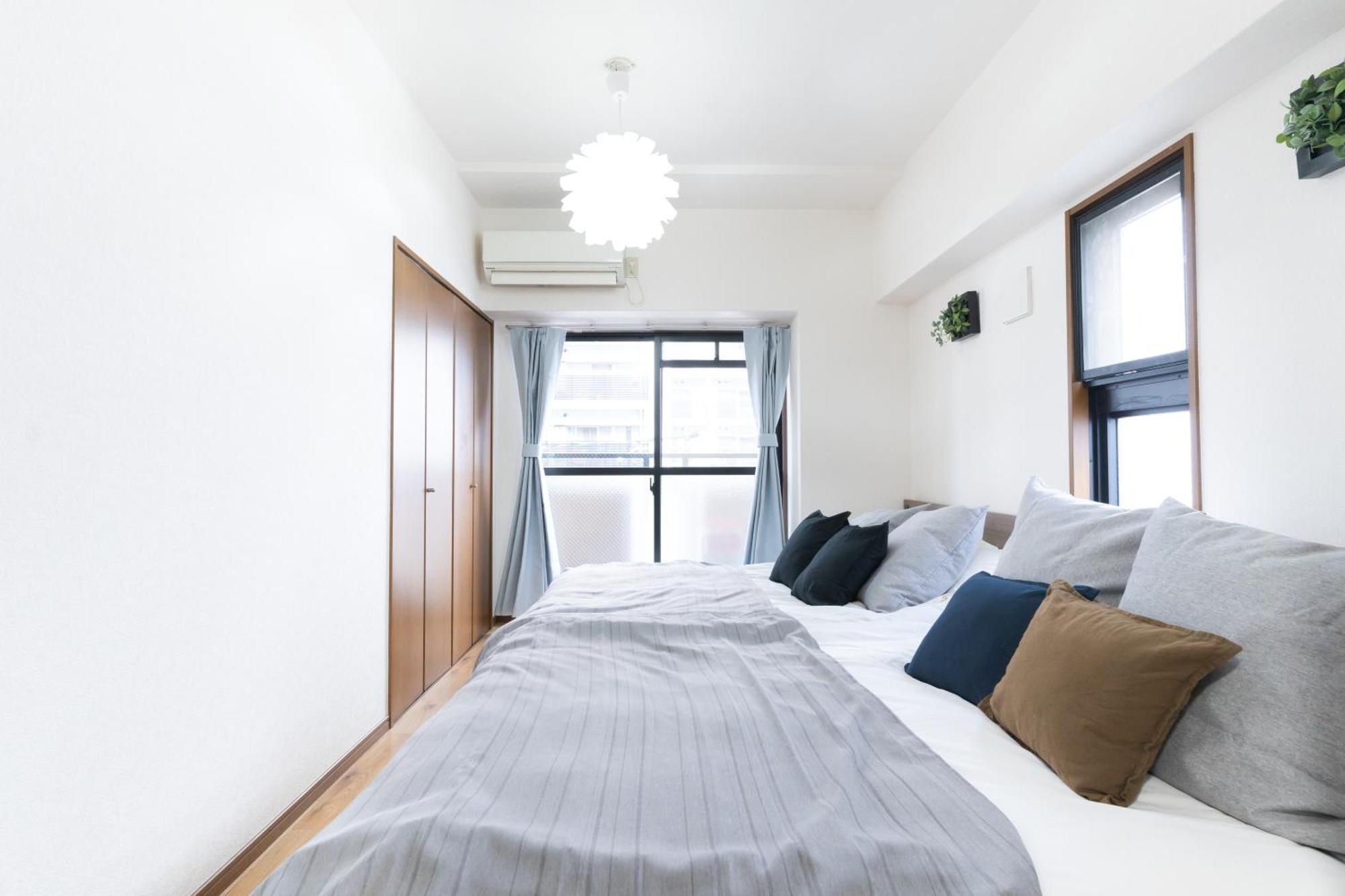 Apartment Groundcourt Namba: For Large Groups