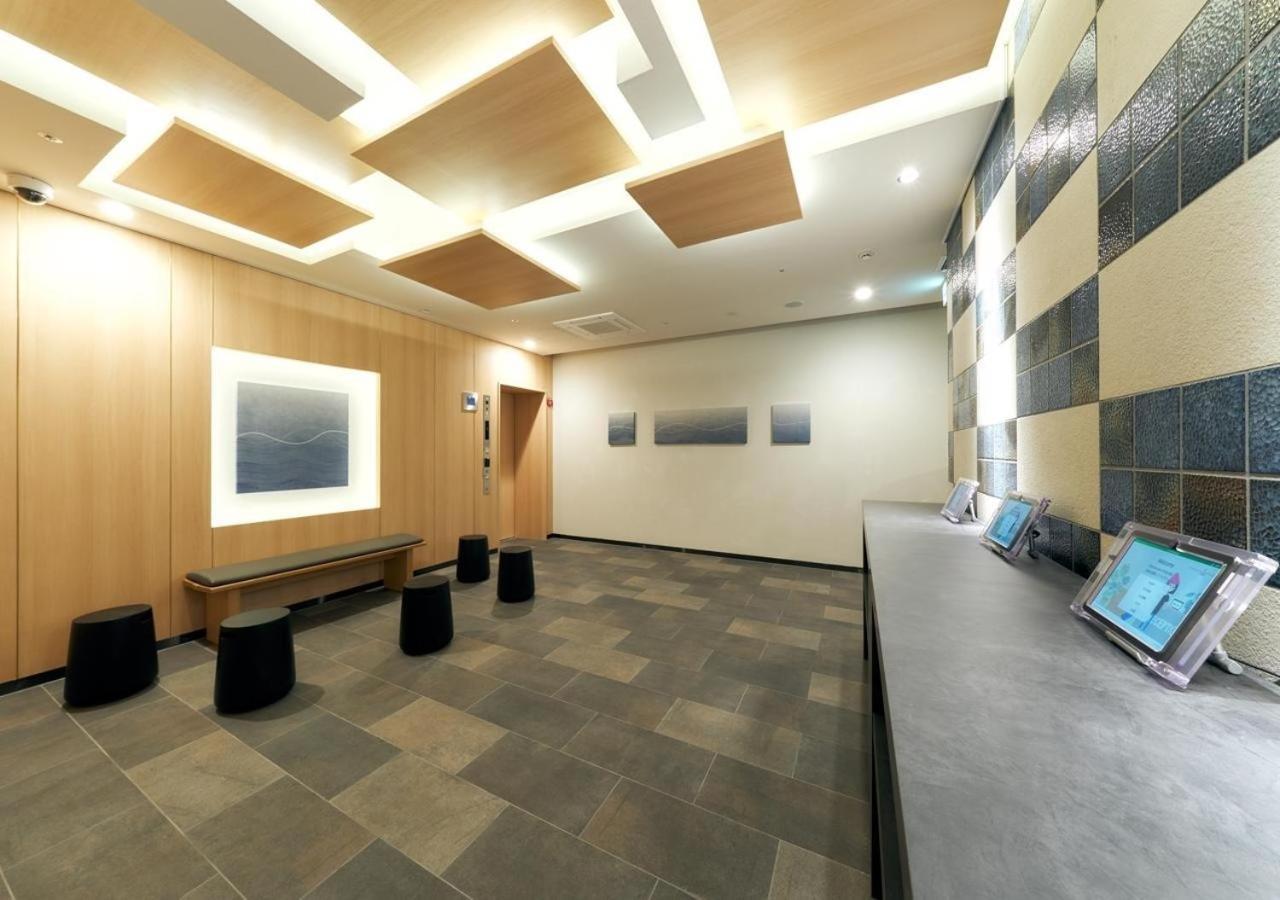 Apartment Stayat Shinsaibashi East - Twin