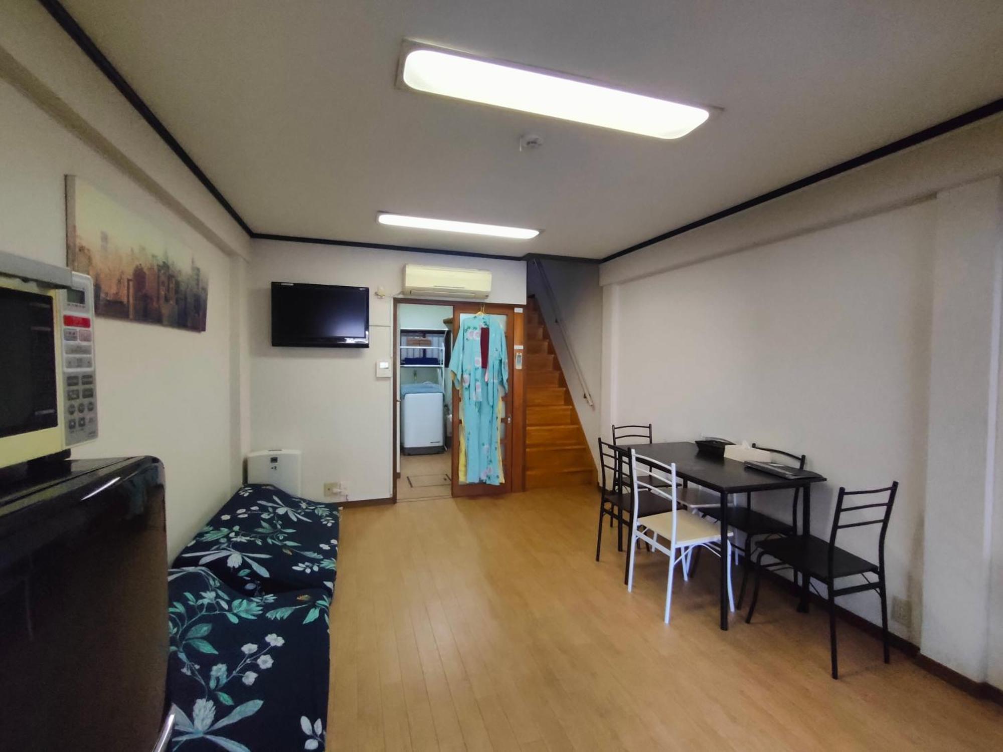 Apartment 2 Min From Nanba 16 Min From Usj By Train Osaka
