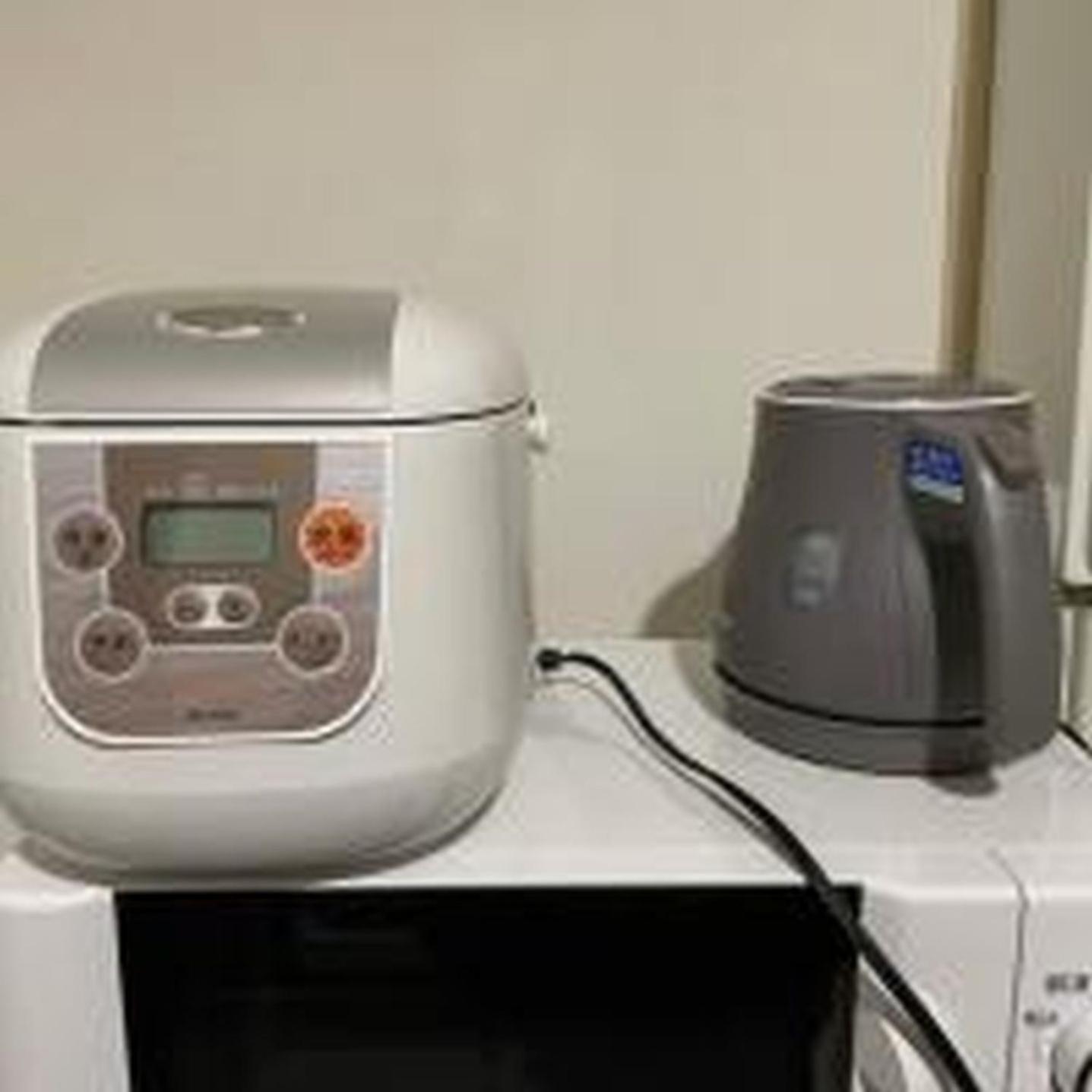 コンフィデンスロン905 Apartment *