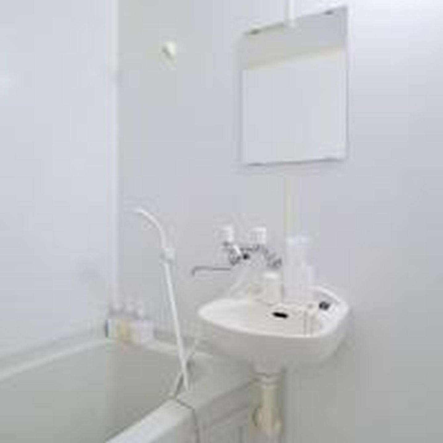 Apartment コンフィデンスロン905 Osaka