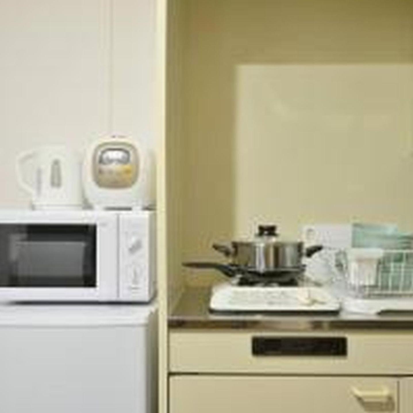 コンフィデンスロン802 Apartment