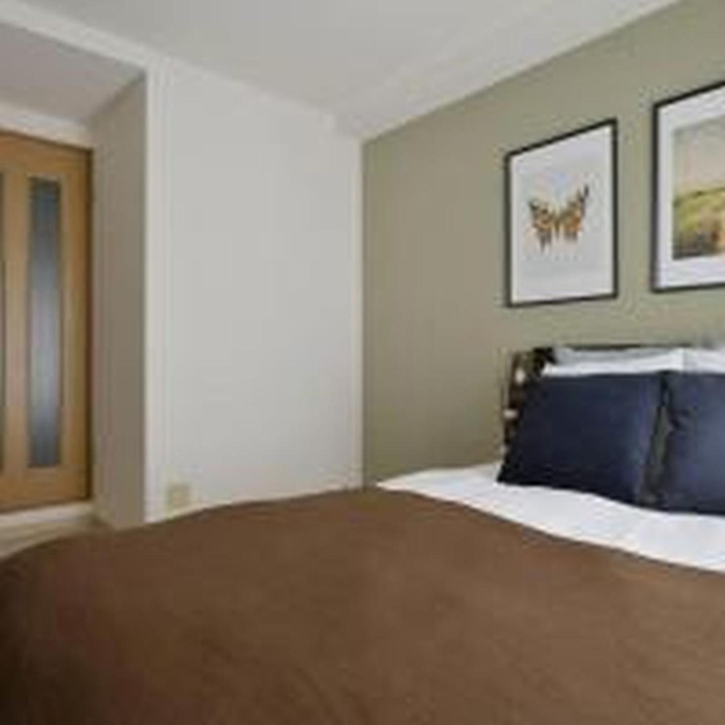 コンフィデンスロン403 Apartment Osaka